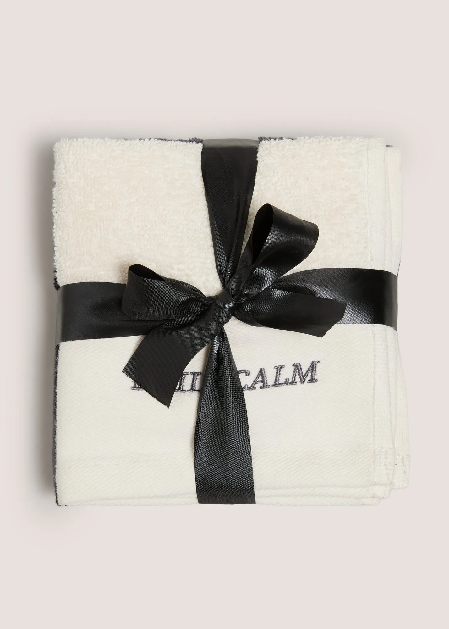 4 Pack Daily Calm Face Cloths - Black product