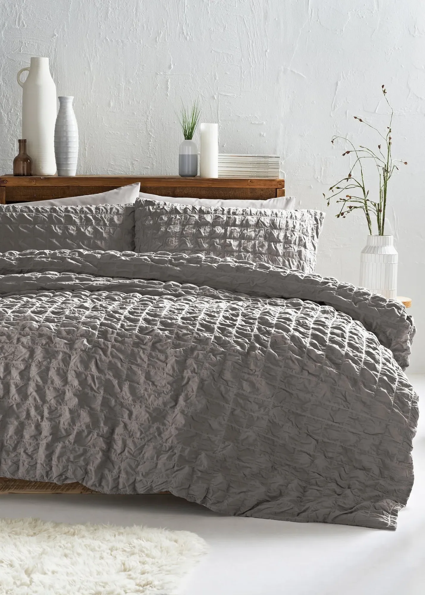 Check Seersucker Double Duvet Set - Grey product