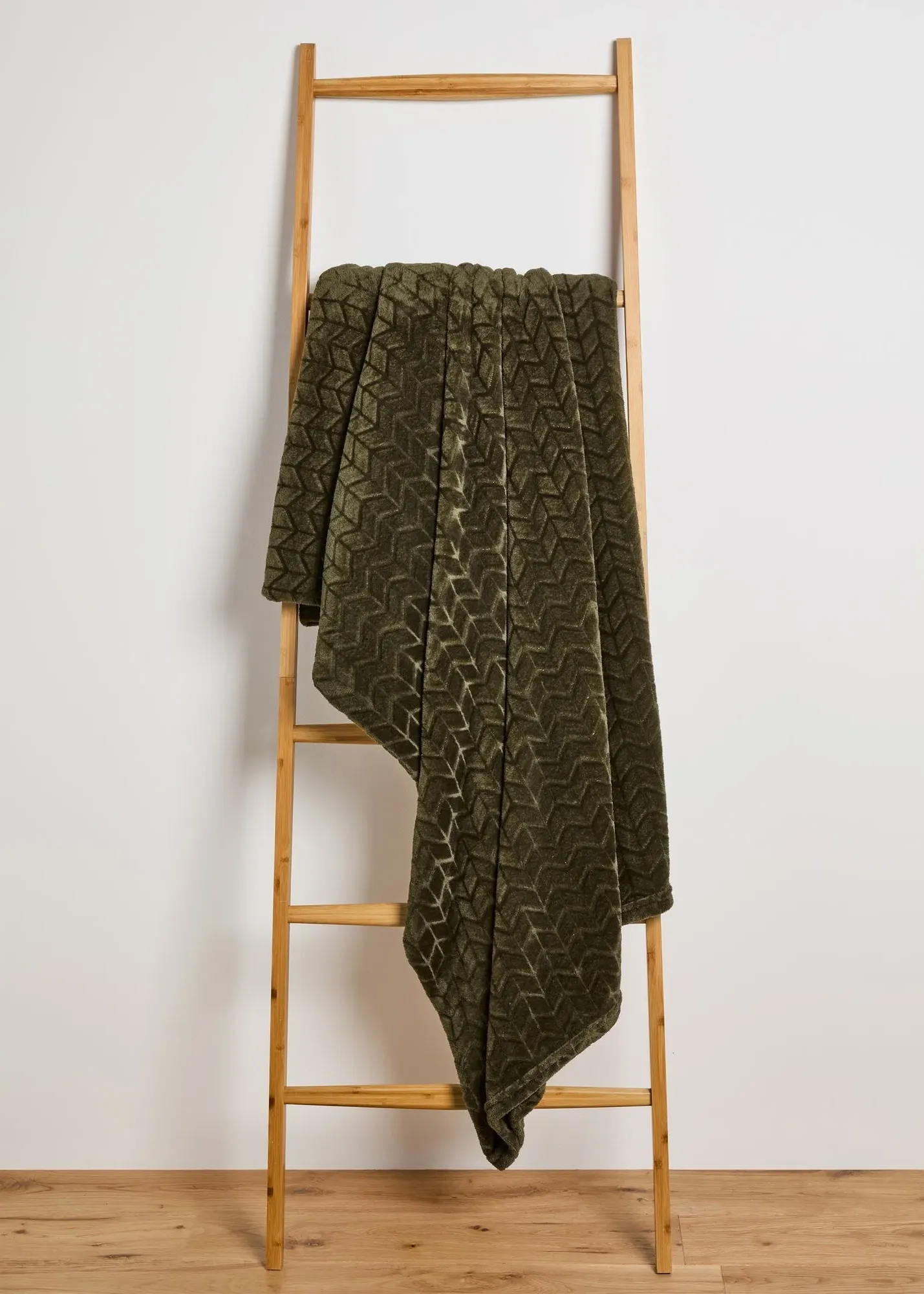 Chevron Embossed Fleece Throw - Green product