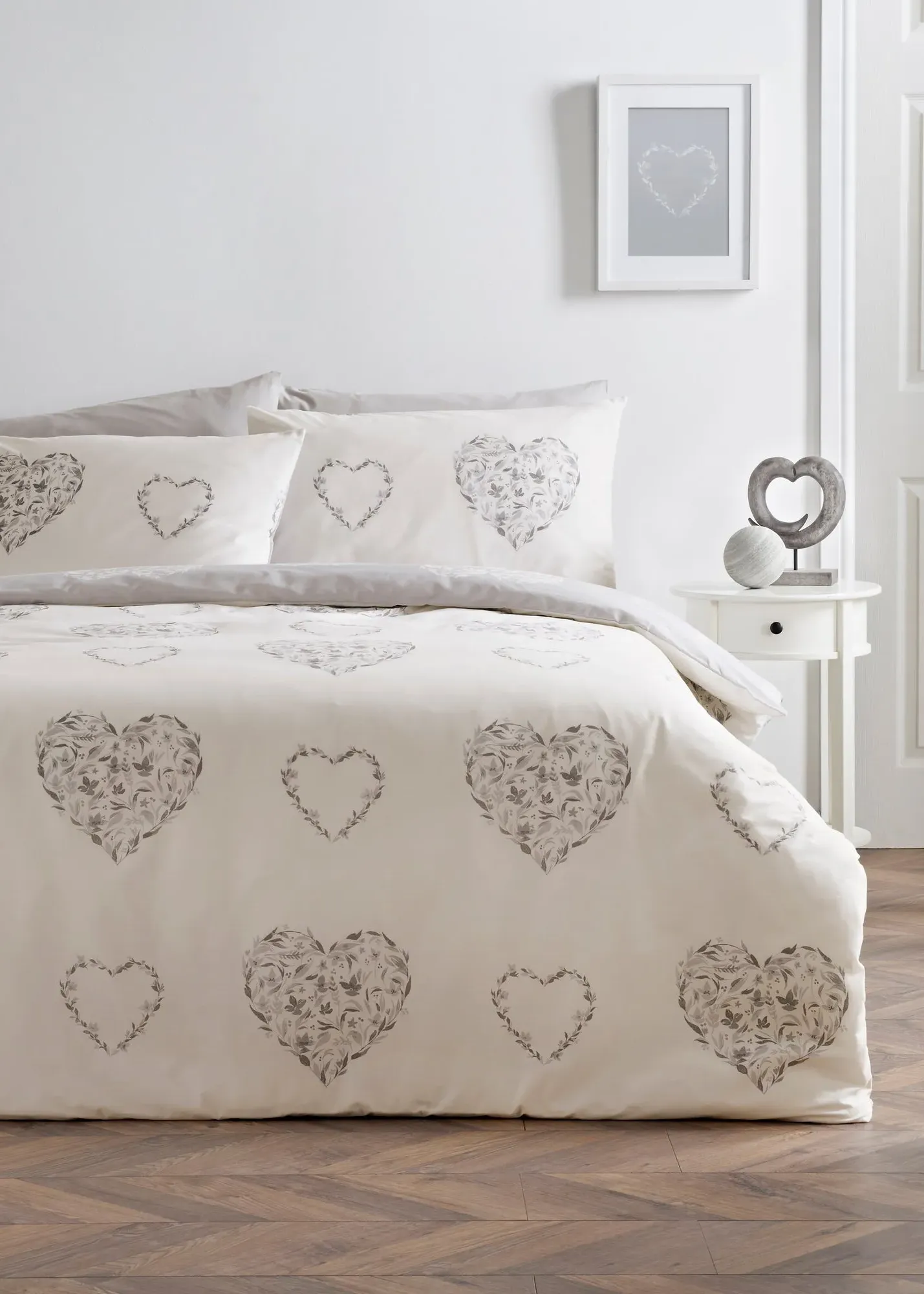 Floral Hearts Single Duvet Set - Grey product