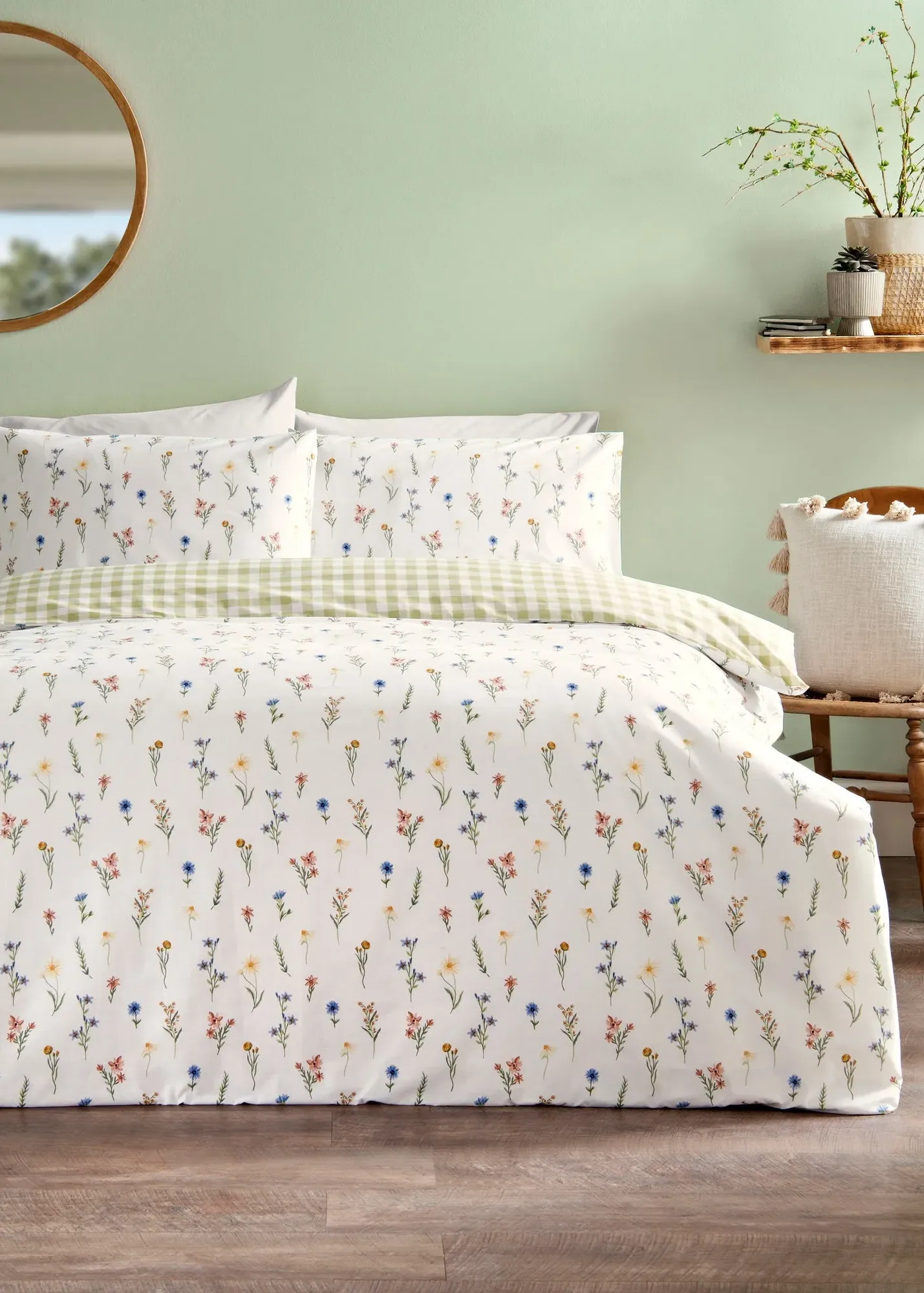 Floral Meadow Single Duvet Set - White product