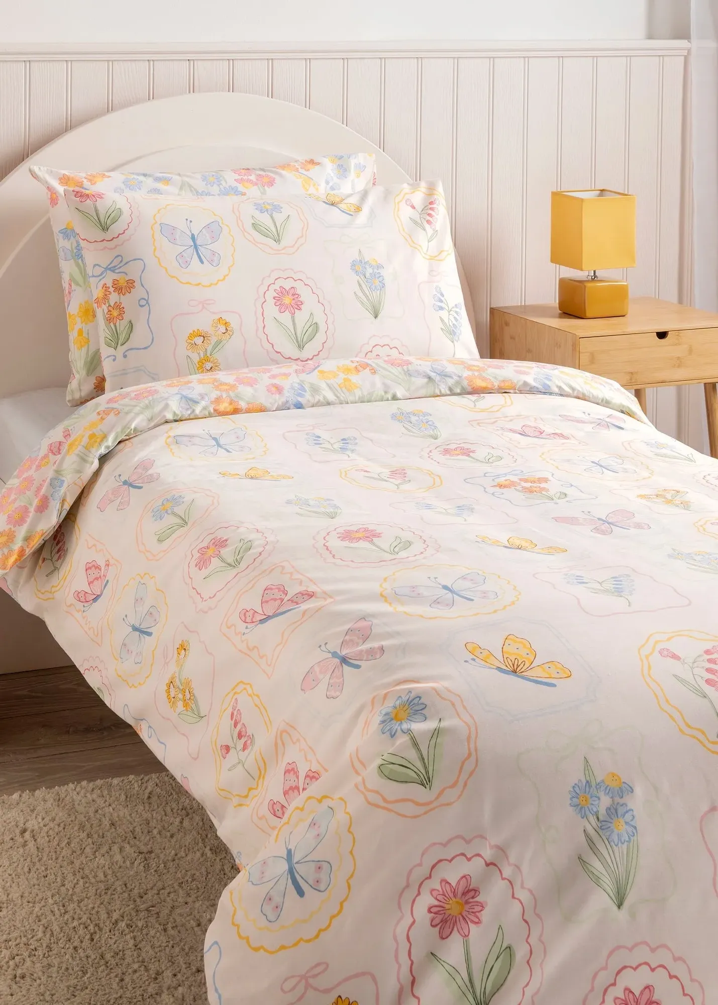 Flower Cameo Single Duvet Set - Multi product