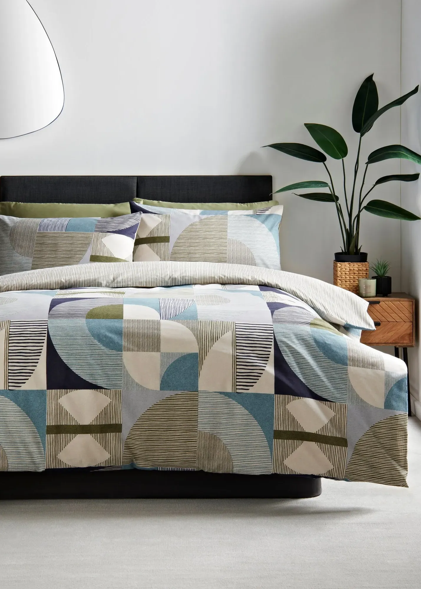 Geometric Print Single Duvet Set - Blue, Polyester product
