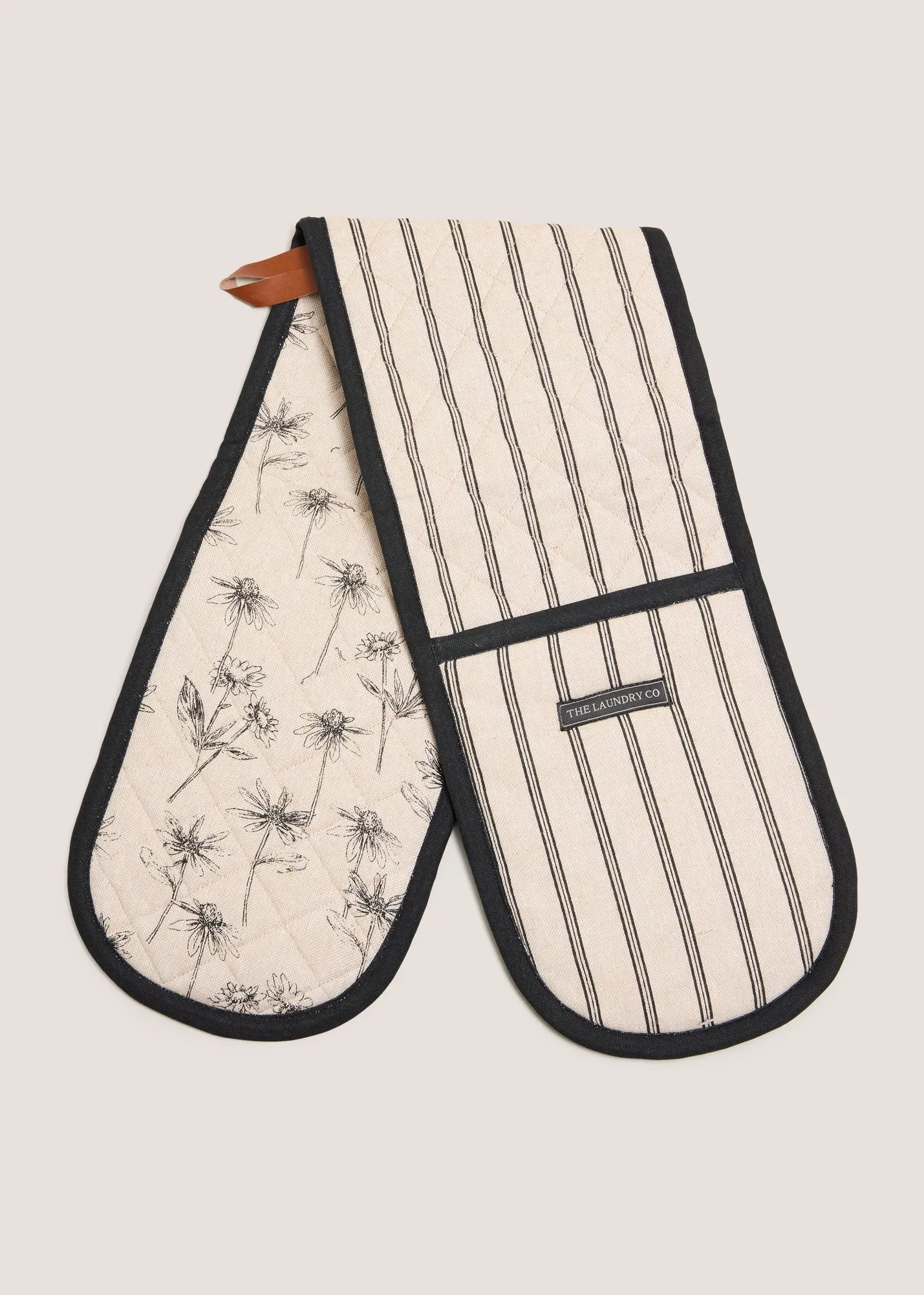 Kitchen Co Floral Oven Gloves - Neutral, Cotton Blend product