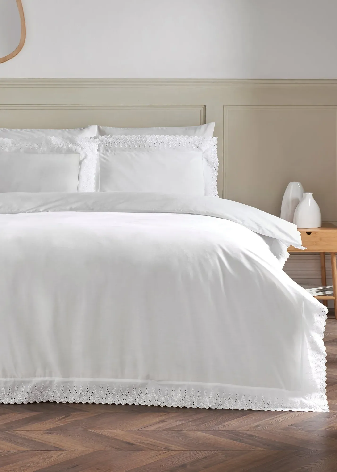 Lace Frill Double Duvet Set - White, Cotton product
