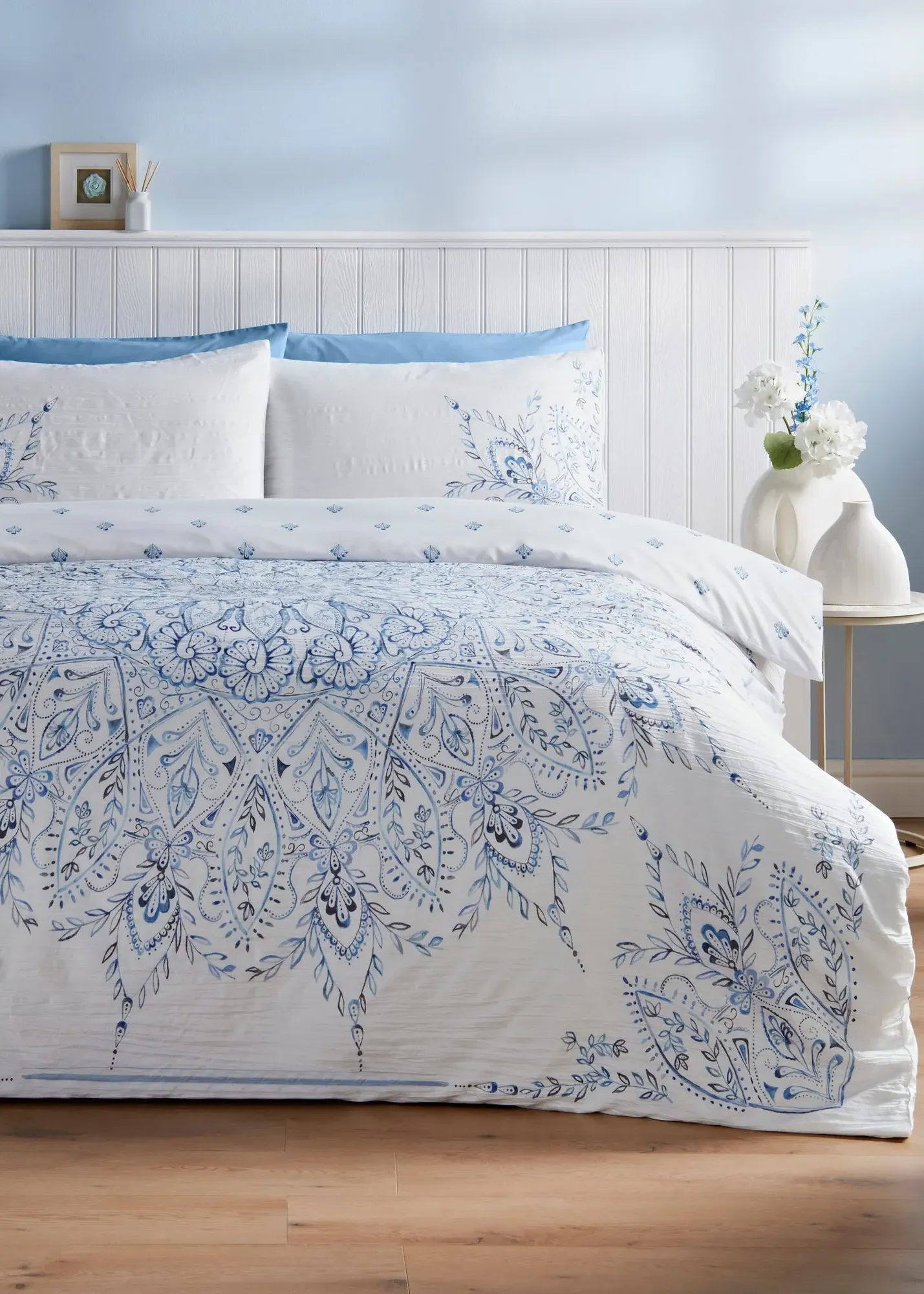 Mandala Crinkle Double Duvet Set - Blue product