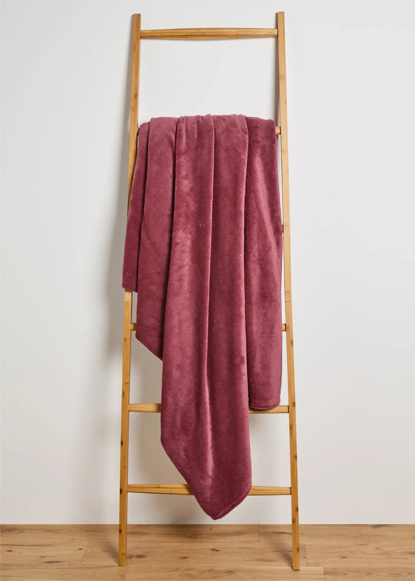 Plum Large Fleece Throw - Purple, Polyester product