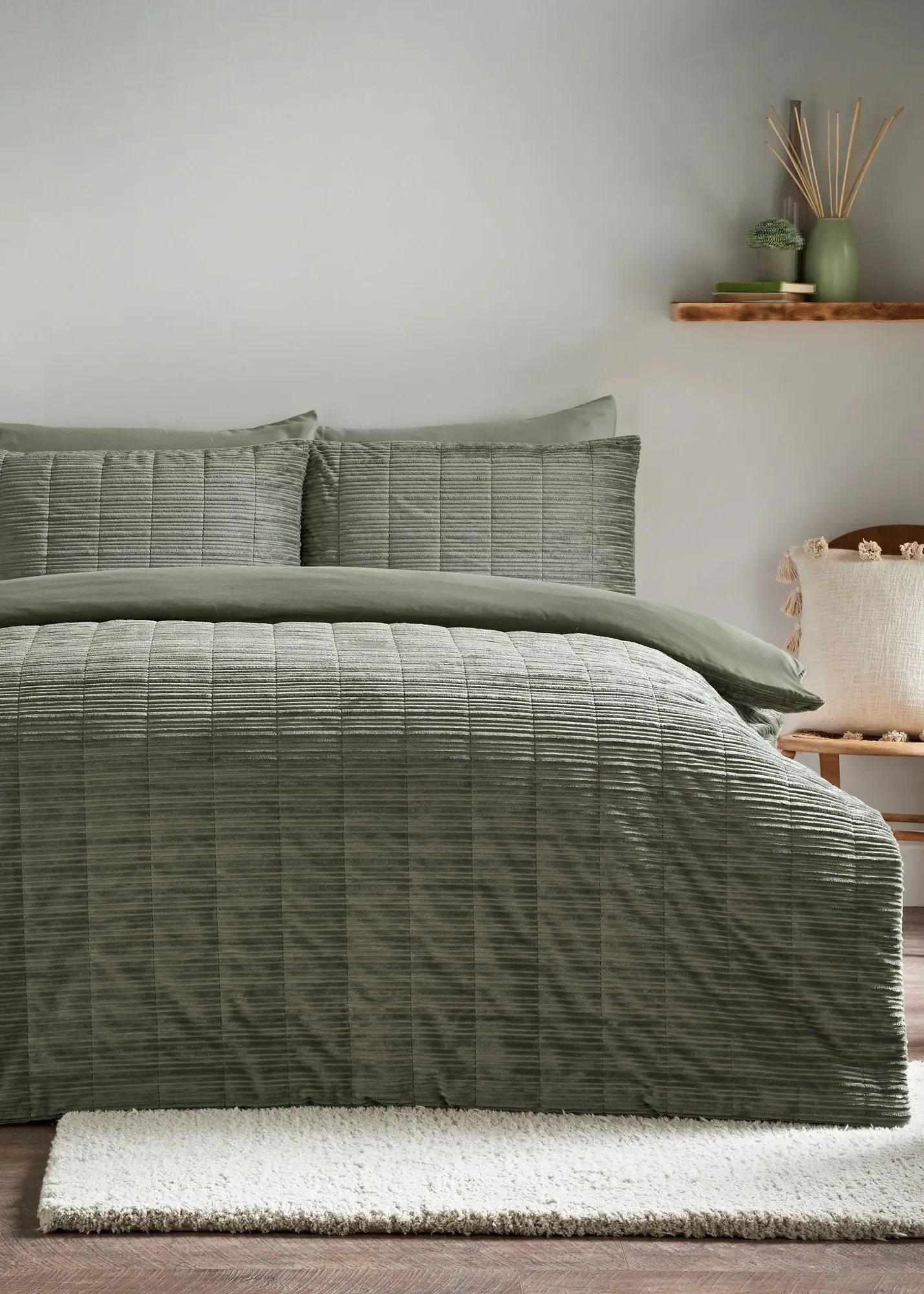 Ribbed Velvet Double Duvet Set - Green, Polyester product