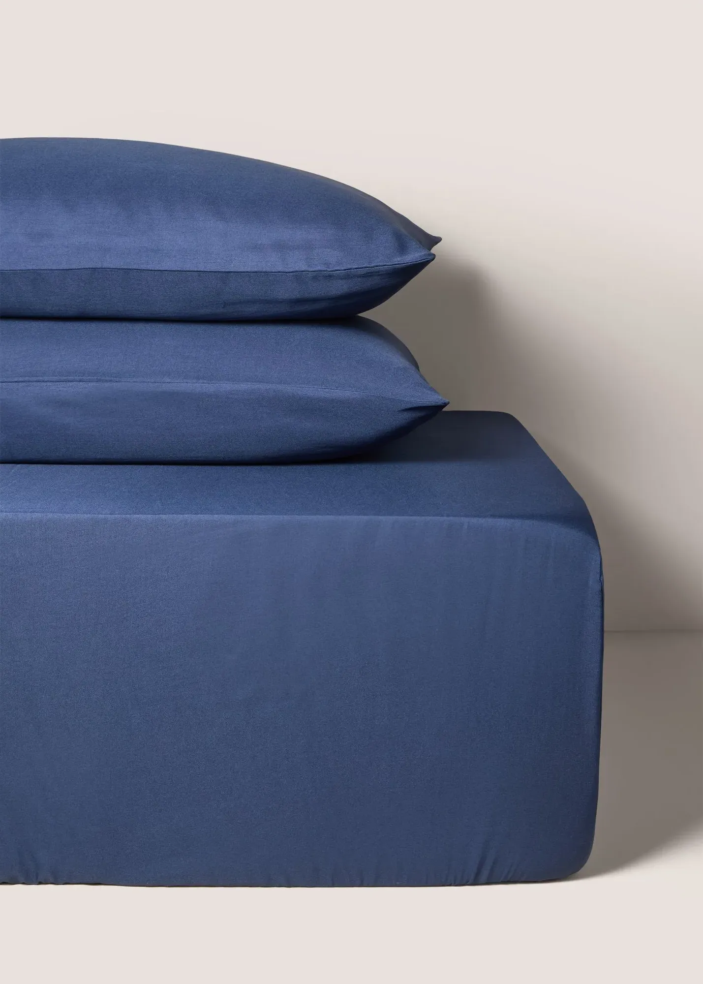 Single Fitted Sheet Bundle - Navy, Polyester product