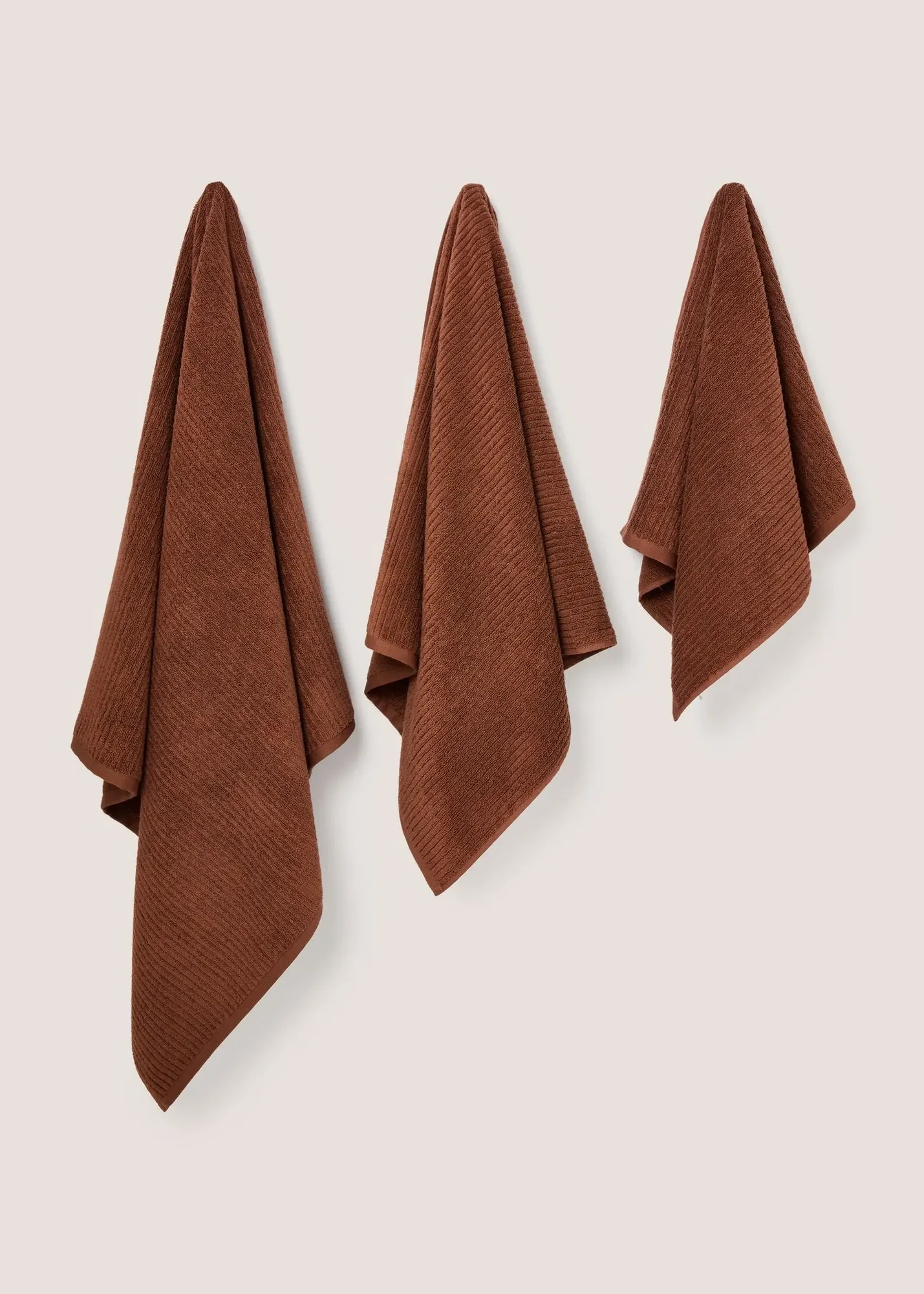 Skinny Rib Hand Towel - Brown, Cotton product