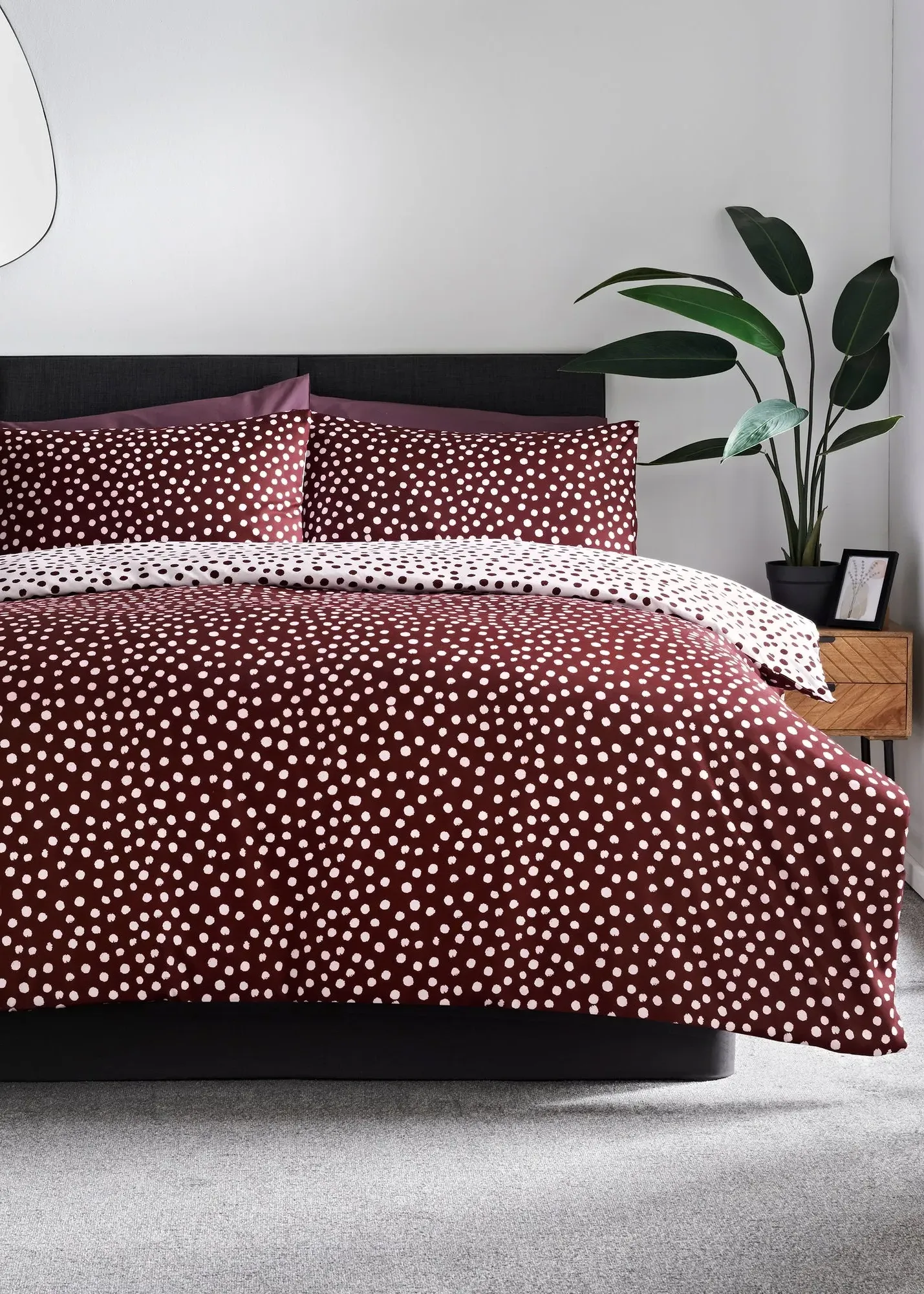 Spotted Double Duvet Set & Fitted Sheet Bundle - Burgundy product