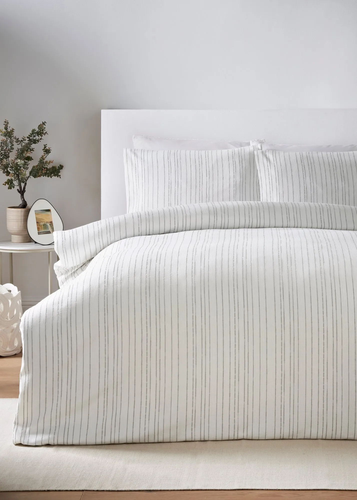 Stitch Stripe Double Duvet Set - Grey, Polyester product