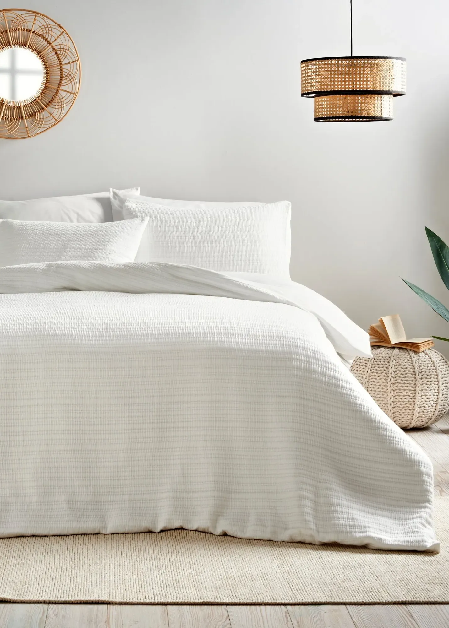 Stitch Stripe Double Duvet Set - White product