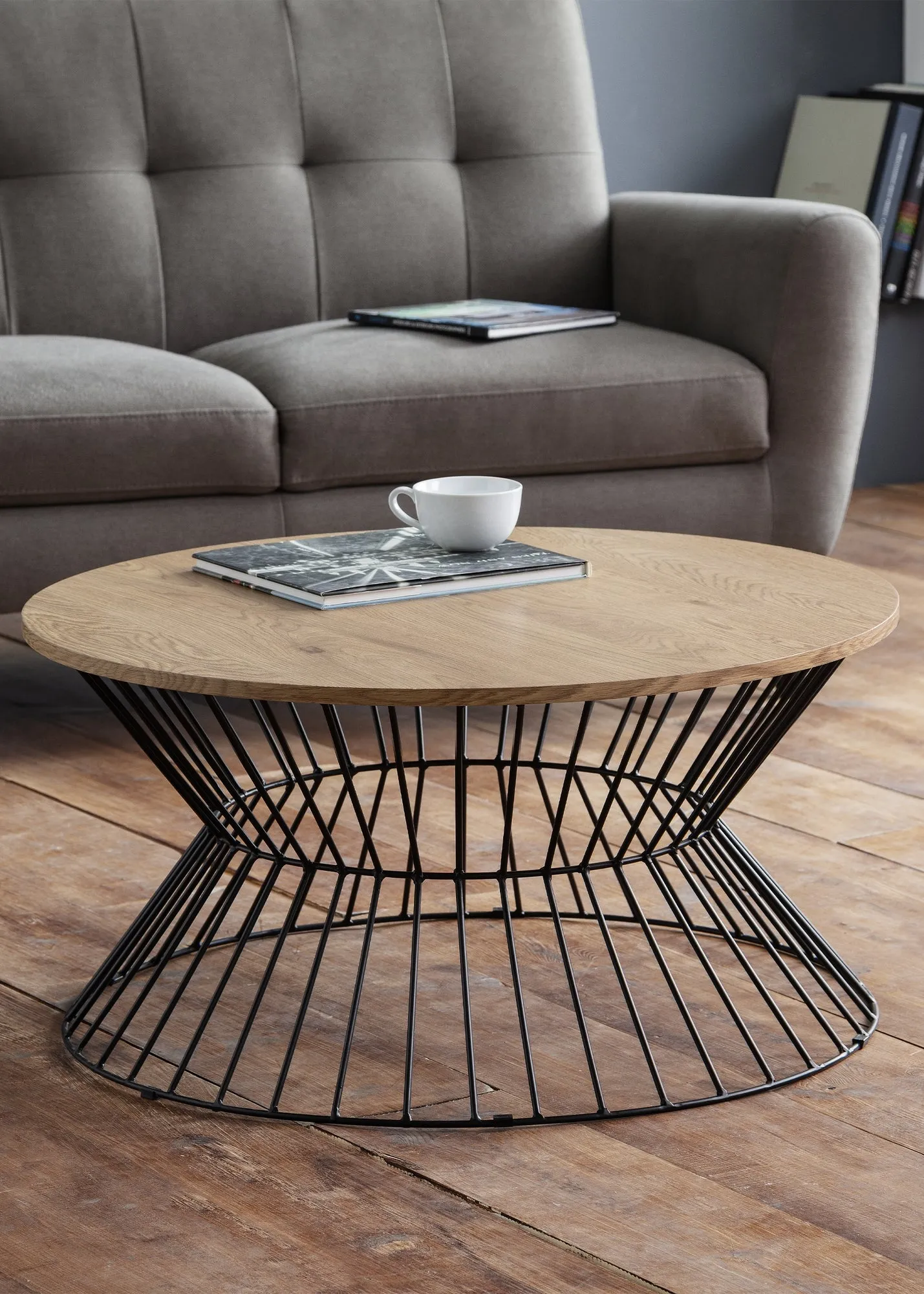 Jersey Round Wire Coffee Table - Oak Effect, Metal product