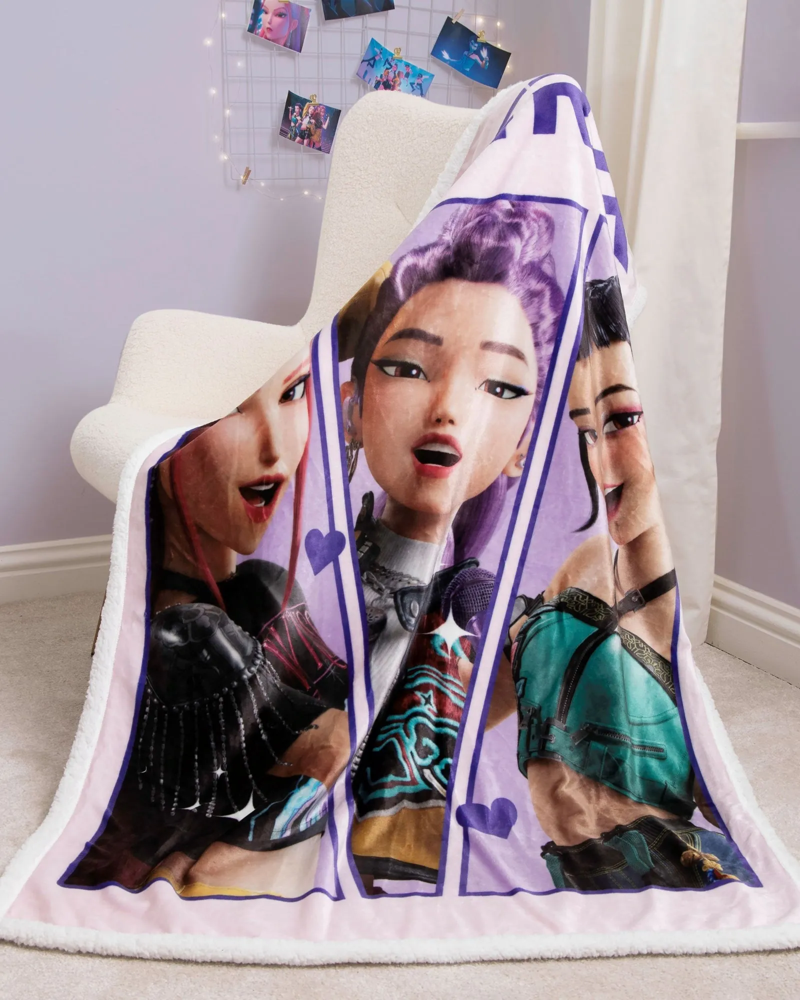 Huntrix Sherpa Fleece Blanket - Pink, Recycled Polyester product