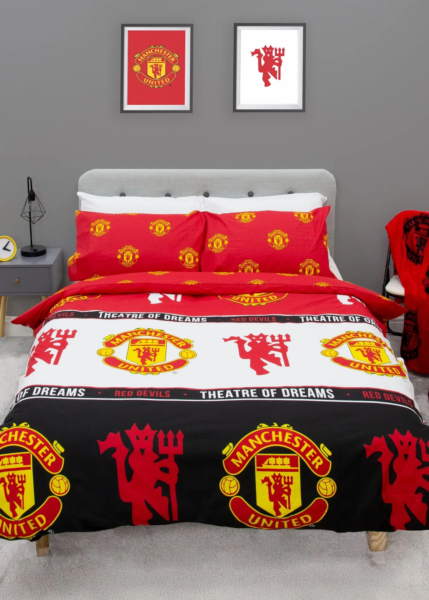 Patch Single Duvet Cover Set Reversible - Red, Polyester product