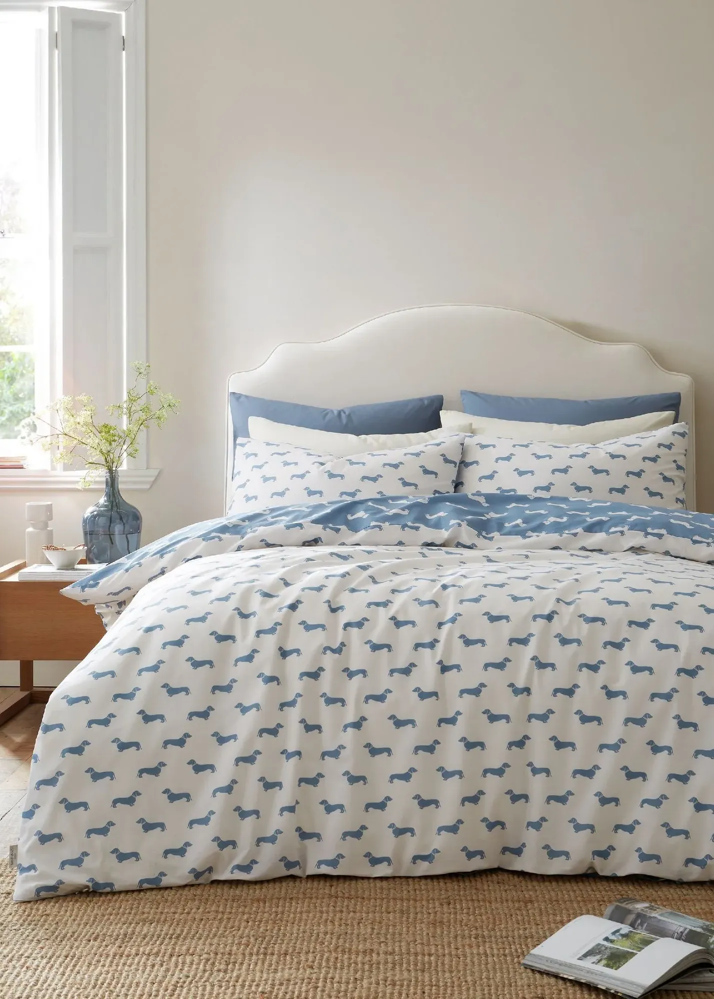 Emily Bond Peggy Dachshund Single Reversible Duvet Cover Set - Cream, Cotton product