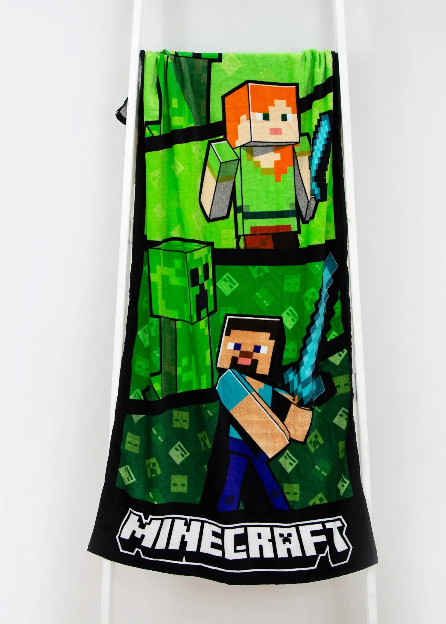 Minecraft Beach Pool Towel - Green, Cotton product