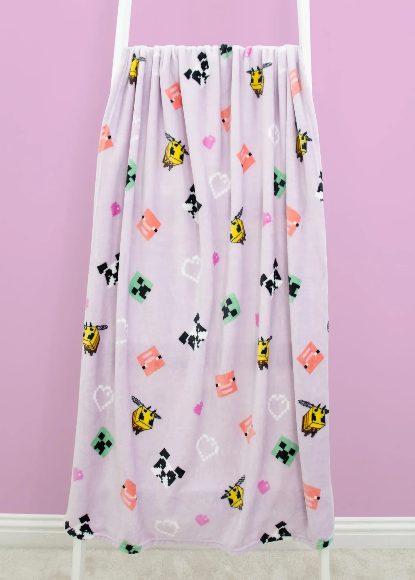 Minecraft Closeup Fleece Blanket - Lilac, Recycled Polyester product
