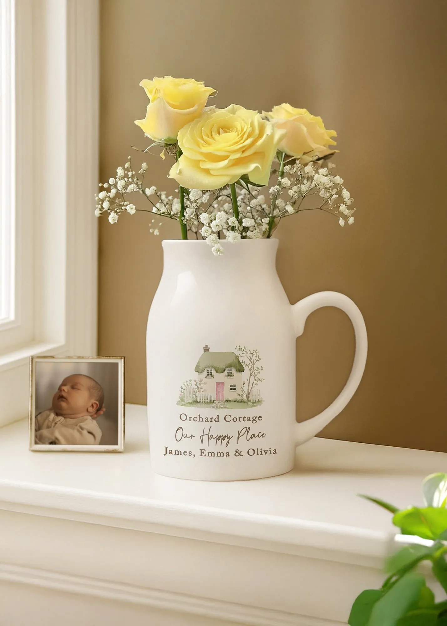 Country Cottage Jug Vase - White, Ceramic product