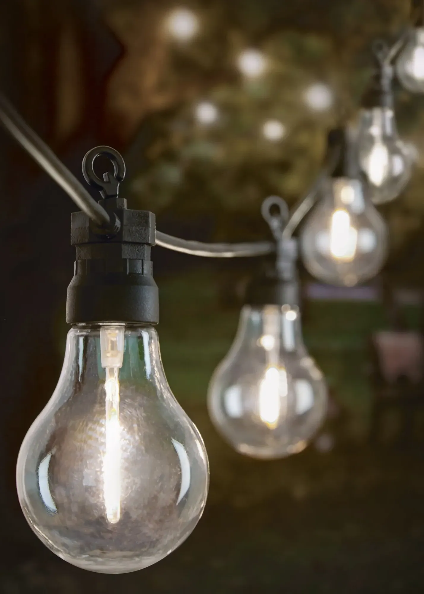 10 Round Bulb Connectable Festoon String Lights - White product