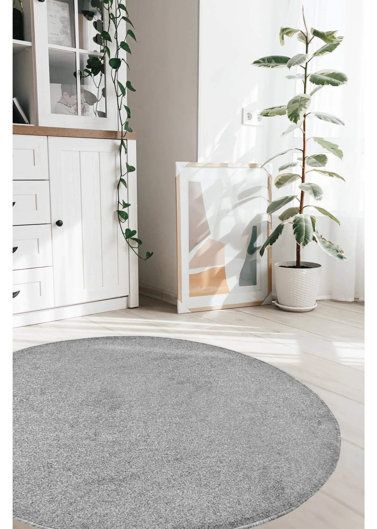 Round Area Rug - Grey, Mixed Fibres product