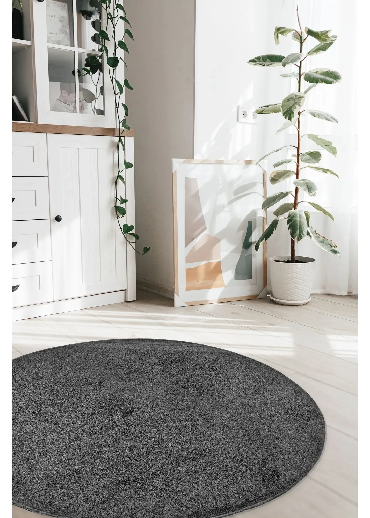 Round Rug - Charcoal, Mixed Fibres product