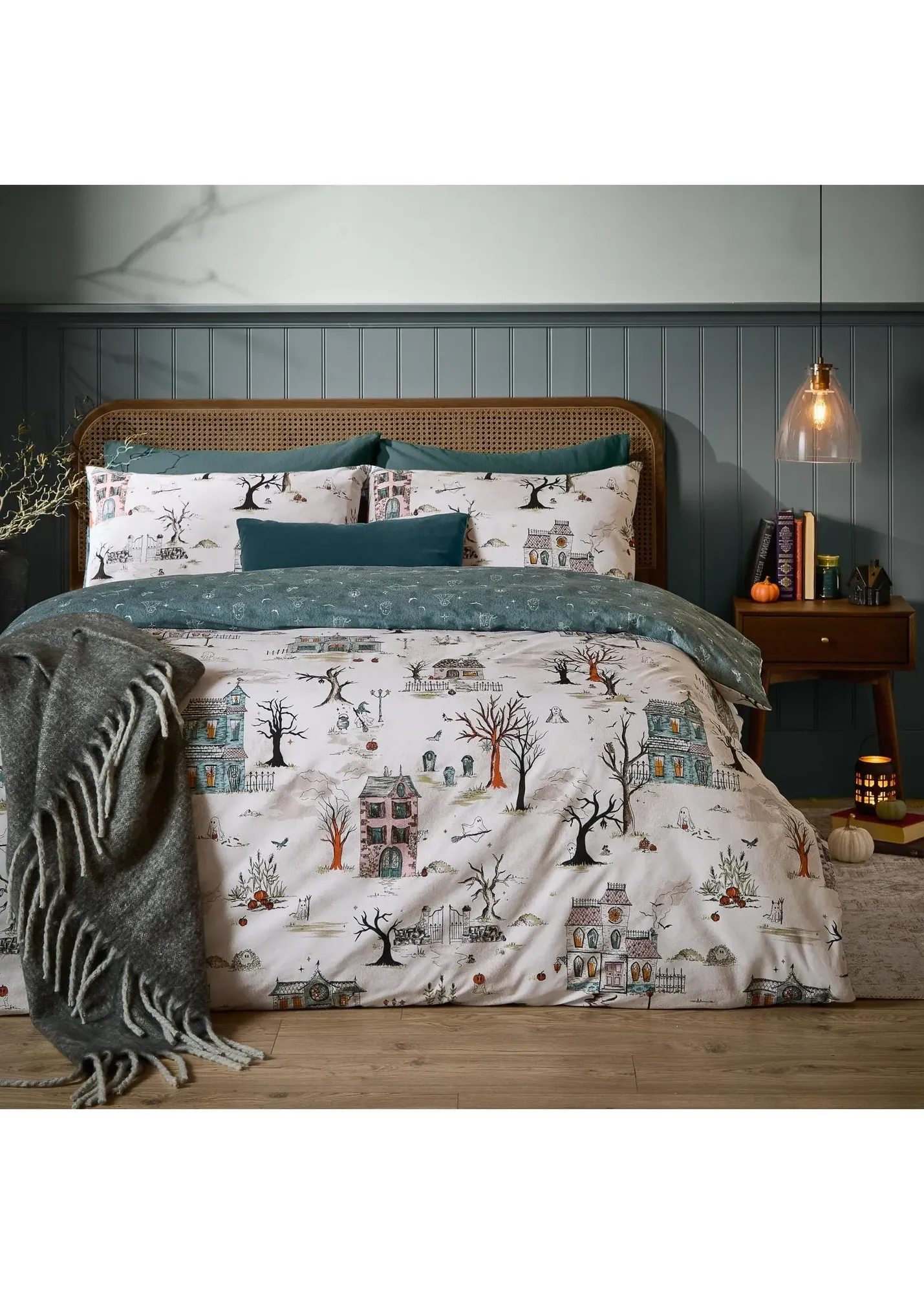 Ghost Town Single Reversible Duvet Set - Grey product