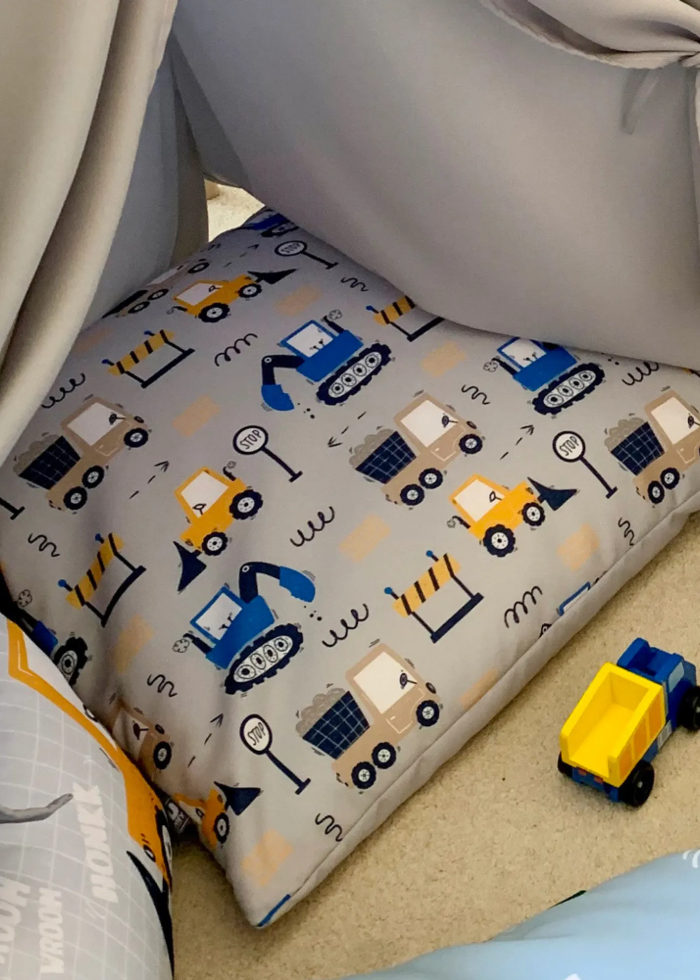 Dig-It Printed Floor Cushion Beanbag - Grey, Polyester product