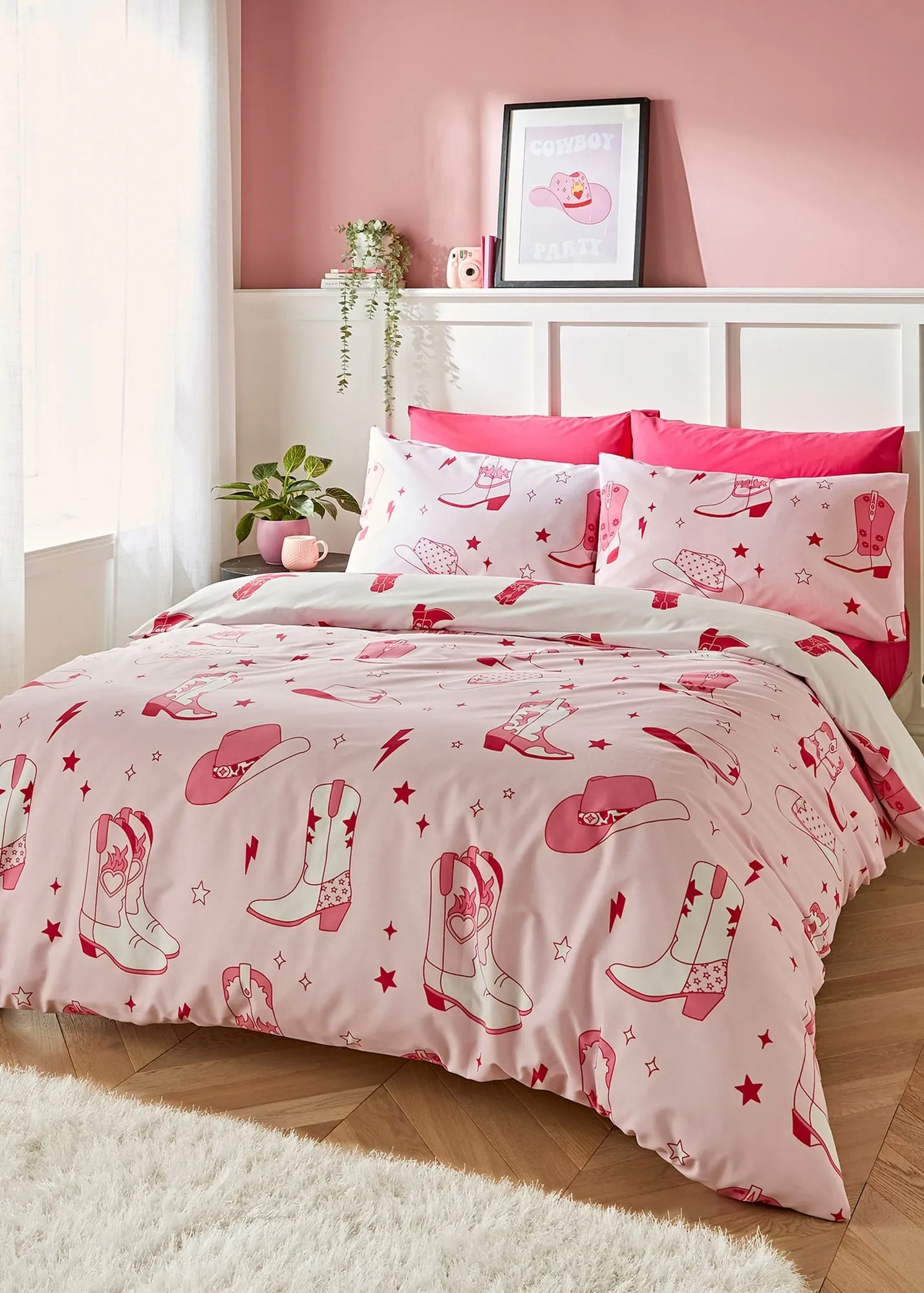 Cowgirl Boot Single Reversible Duvet Cover Set - Pink, Cotton Blend product