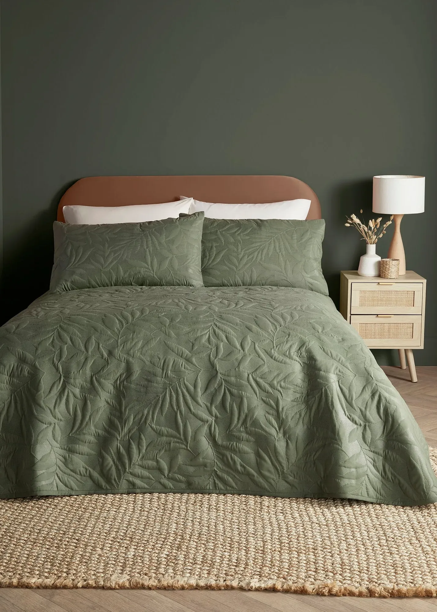 Luana Quilted Bedspread - Green, Microfibre product