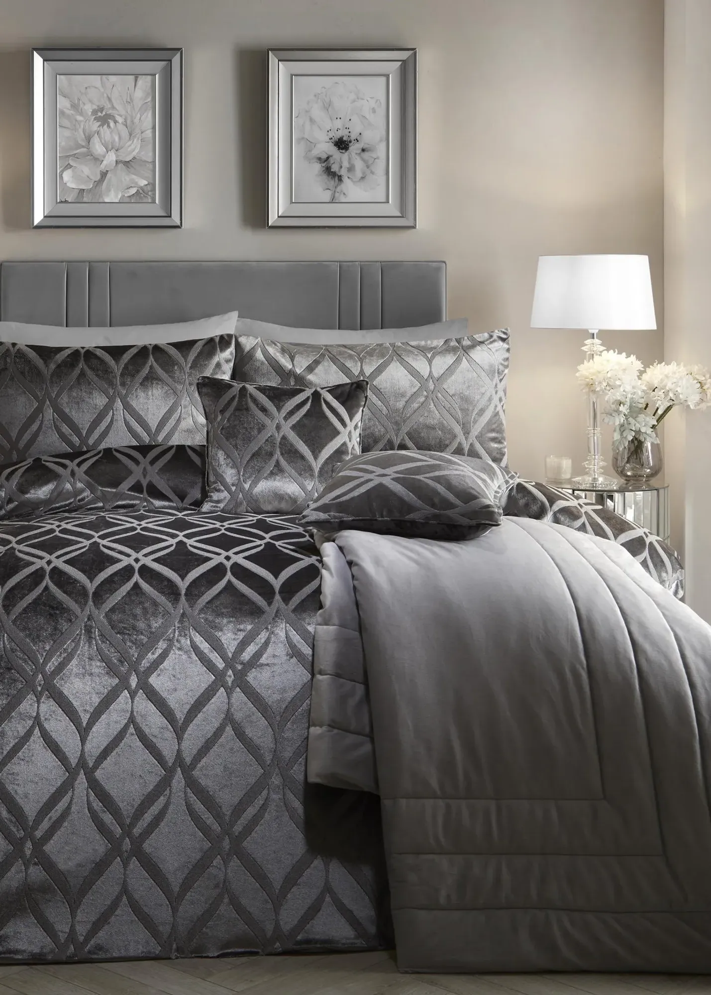 Belfort Double Velvet Duvet Cover Set - Grey product