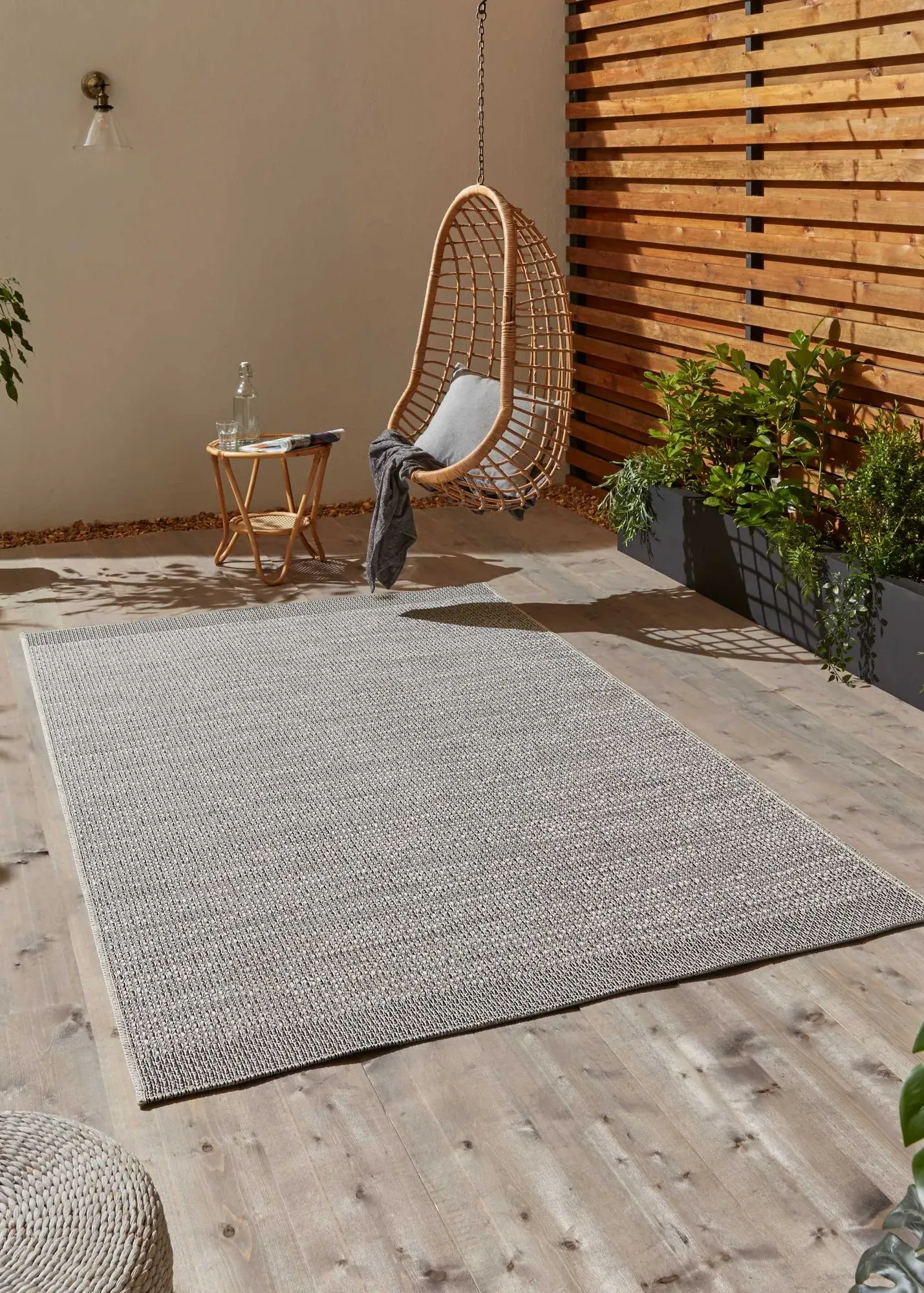 Stitch 9682 Rug - Multi, Polypropylene product