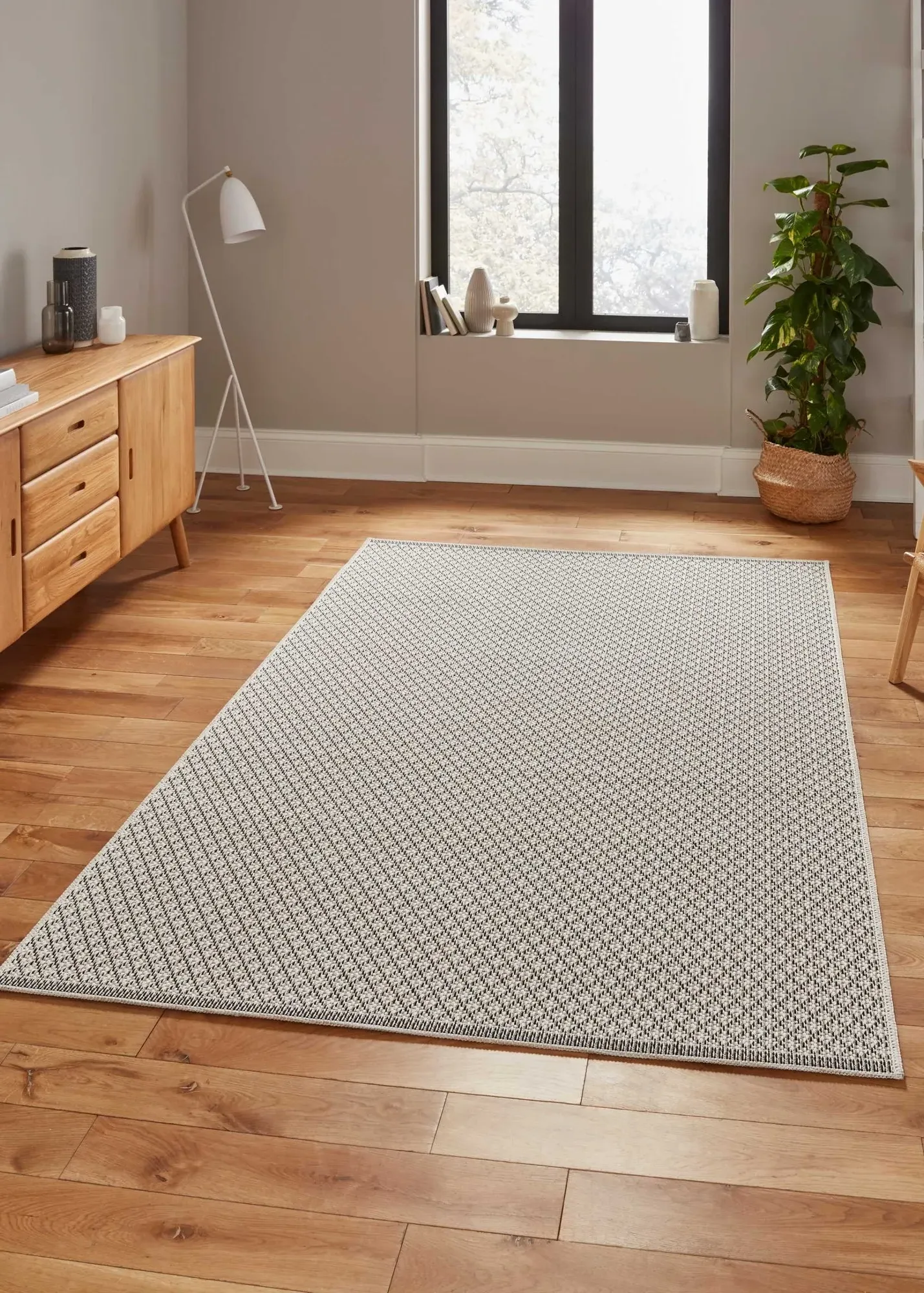 Stitch 9683 Rug - Black product