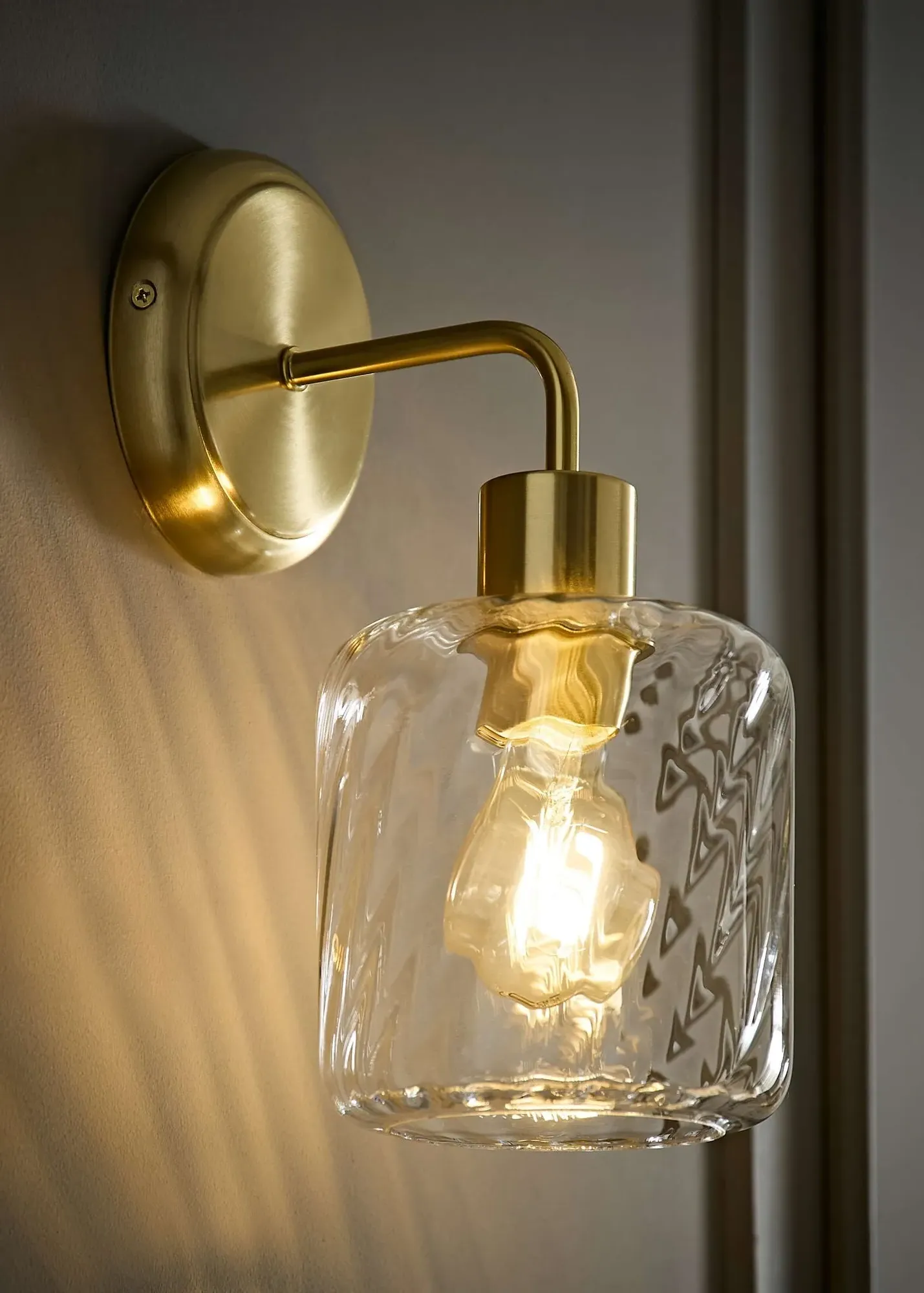 Emery Swirl Brushed Wall Light - Gold product