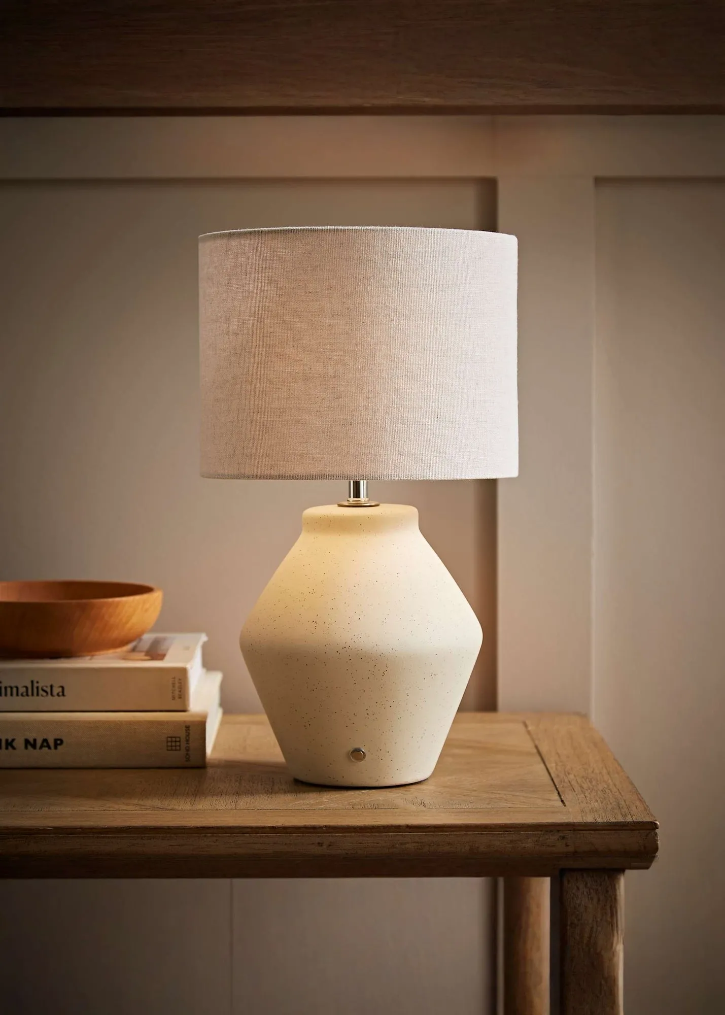 Finn Rechargeable Table Lamp - Cream, Ceramic product