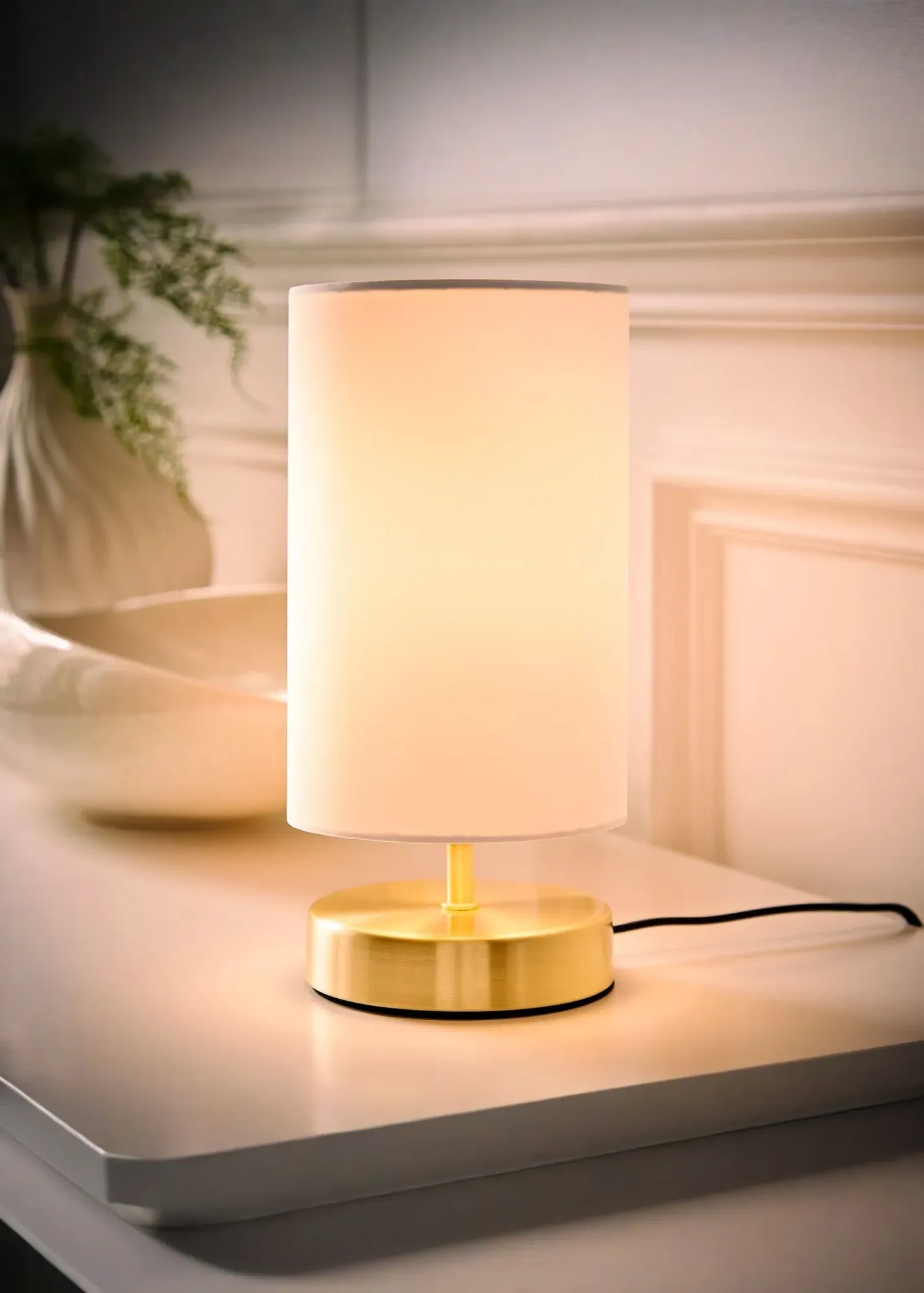 Francis Dimmable Table Lamp with Drum Shade - White, Metal product