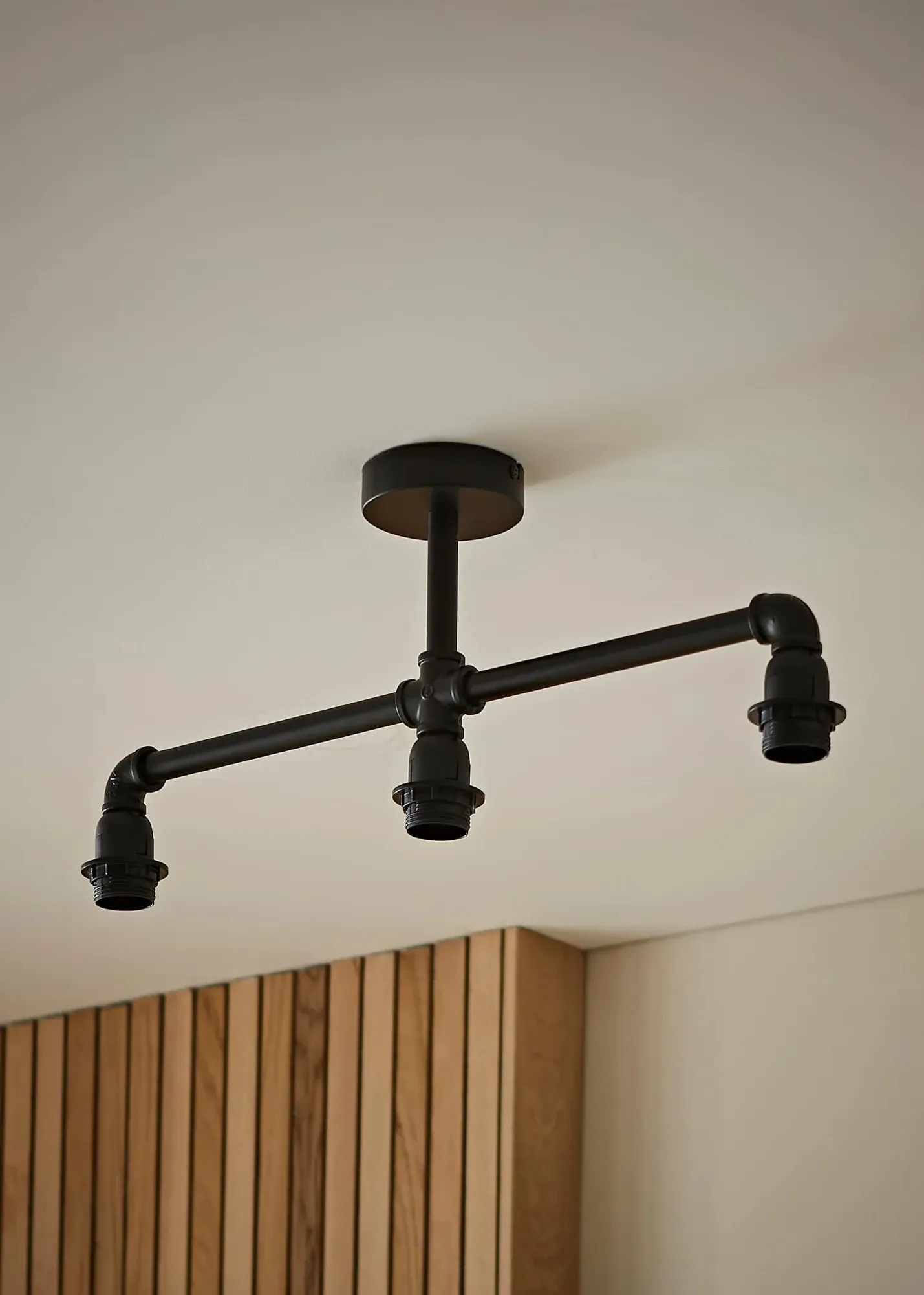 Luiggi Matte 3-Way Bar Ceiling Light - Black, Metal product