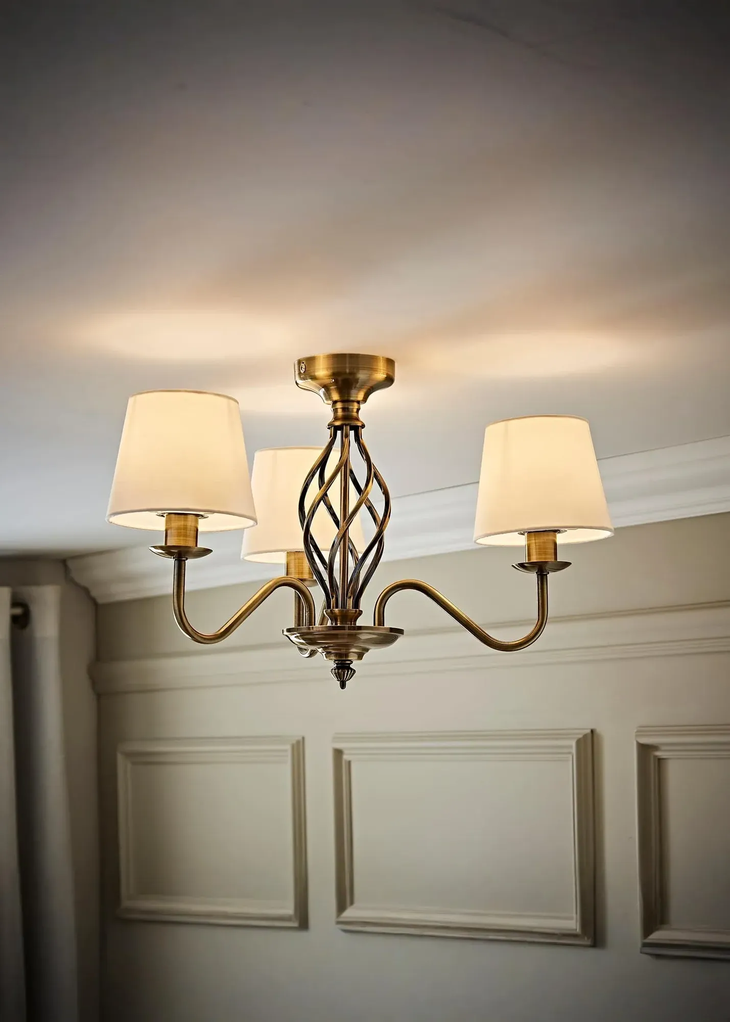 Memphis Antique 3-Way Ceiling Light - Gold, Metal product