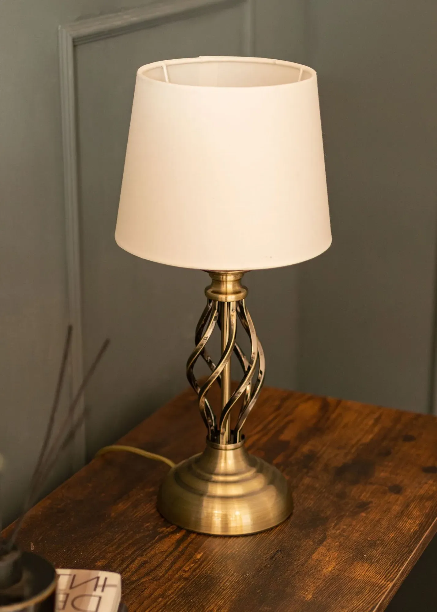 Memphis Antique Table Lamp - Gold, Metal product