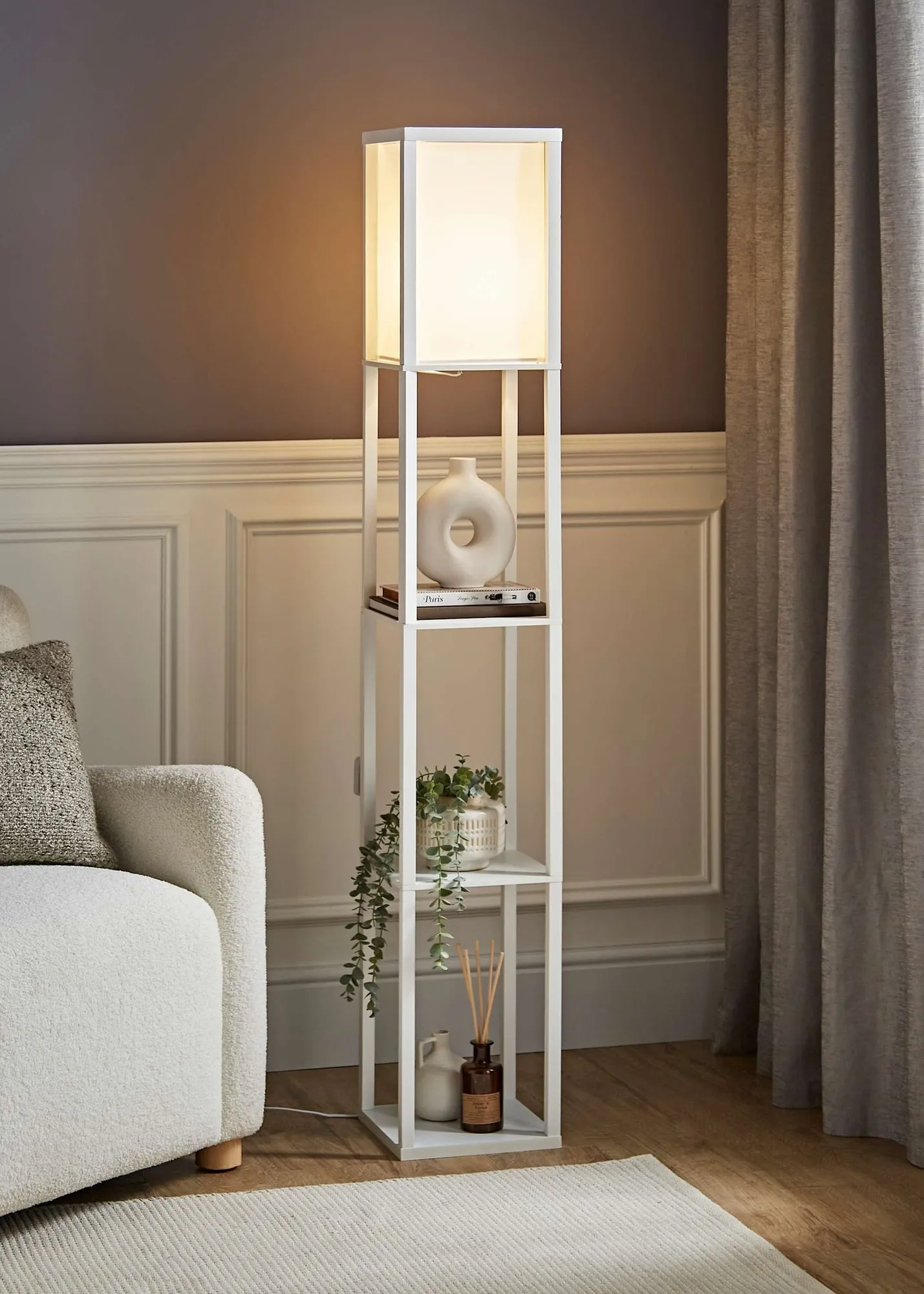 Struttura Shelves Floor Lamp - White product