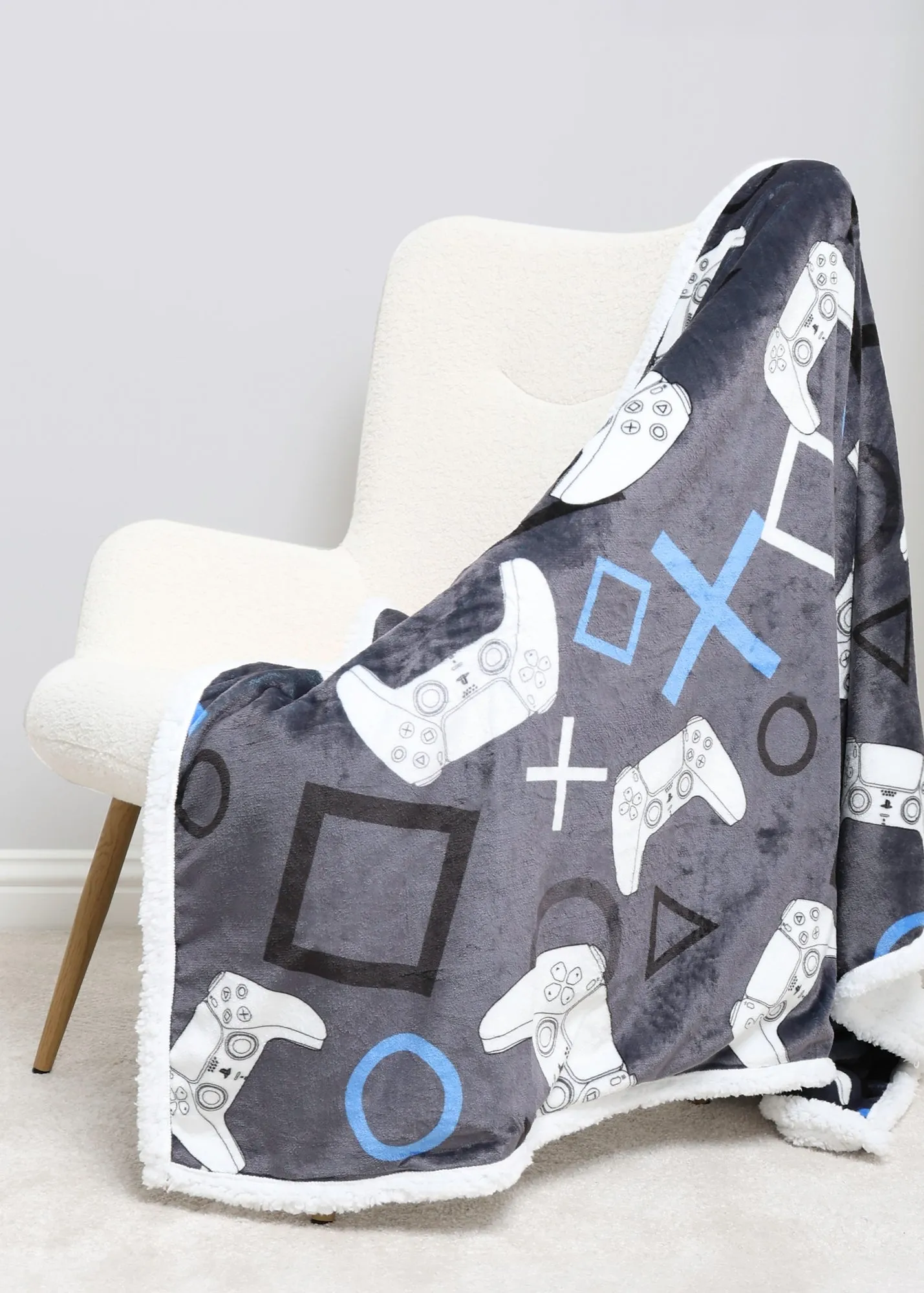 PlayStation Sherpa Fleece Blanket - Grey, Recycled Polyester product