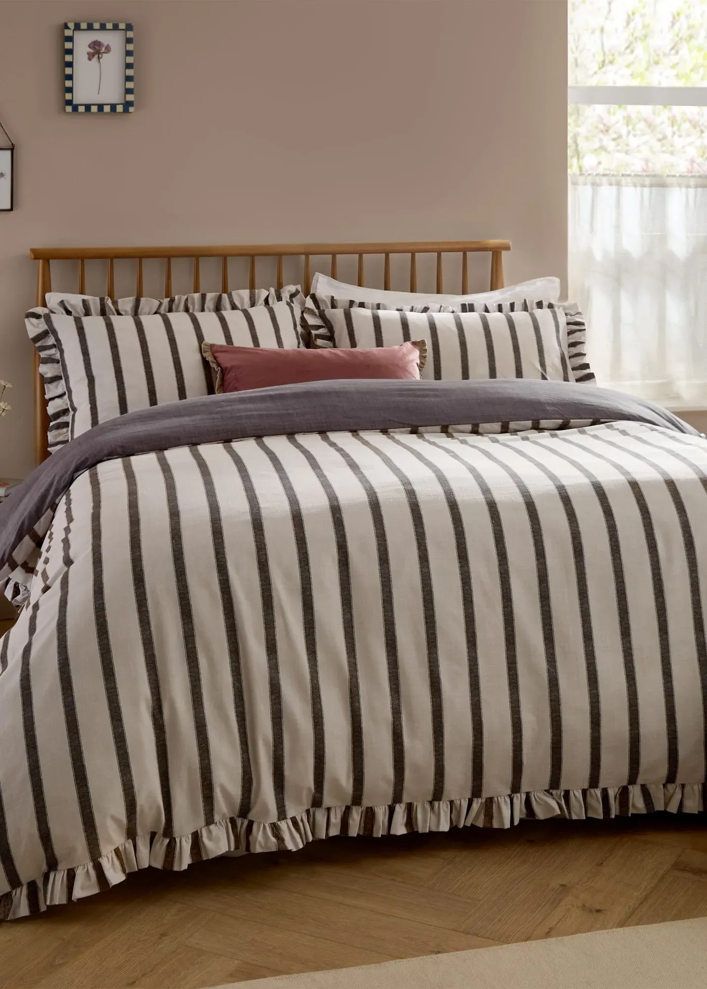 Connie Striped Ruffle Single Duvet Set - Brown product
