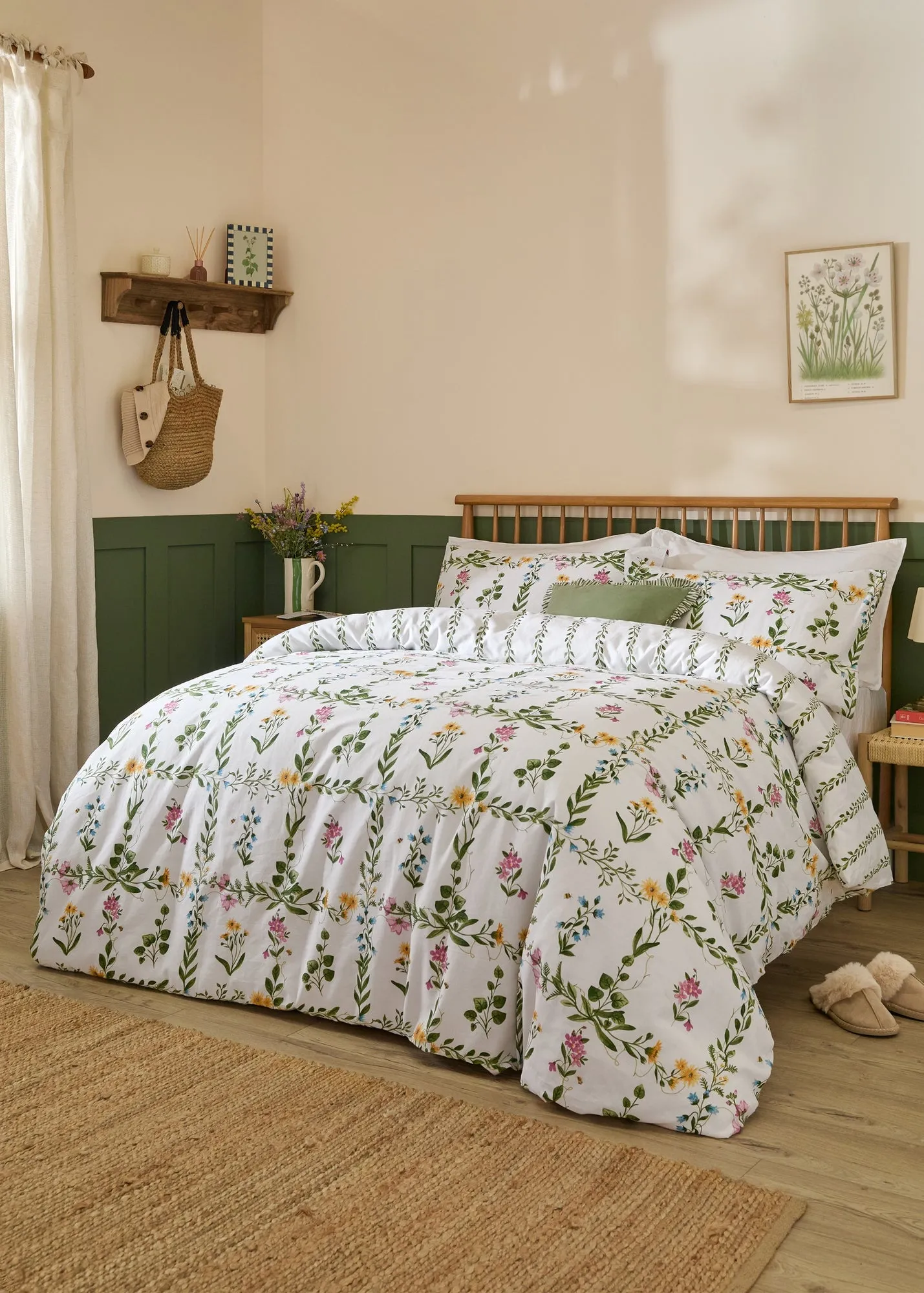 Olivia Single Reversible Duvet Cover Set - Green, Cotton product