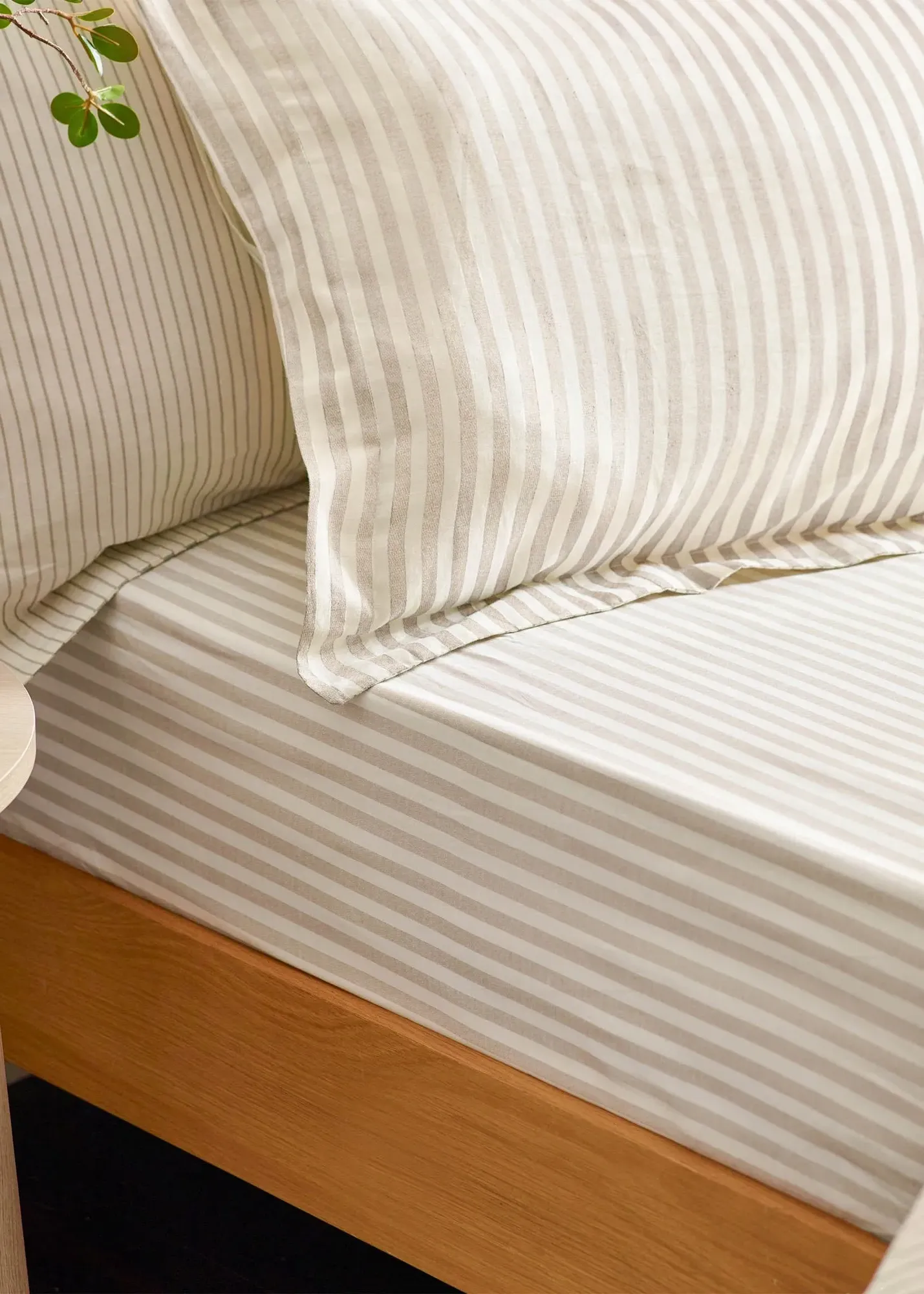 Hebden Melange Stripe Single Fitted Sheet - Natural, Cotton product