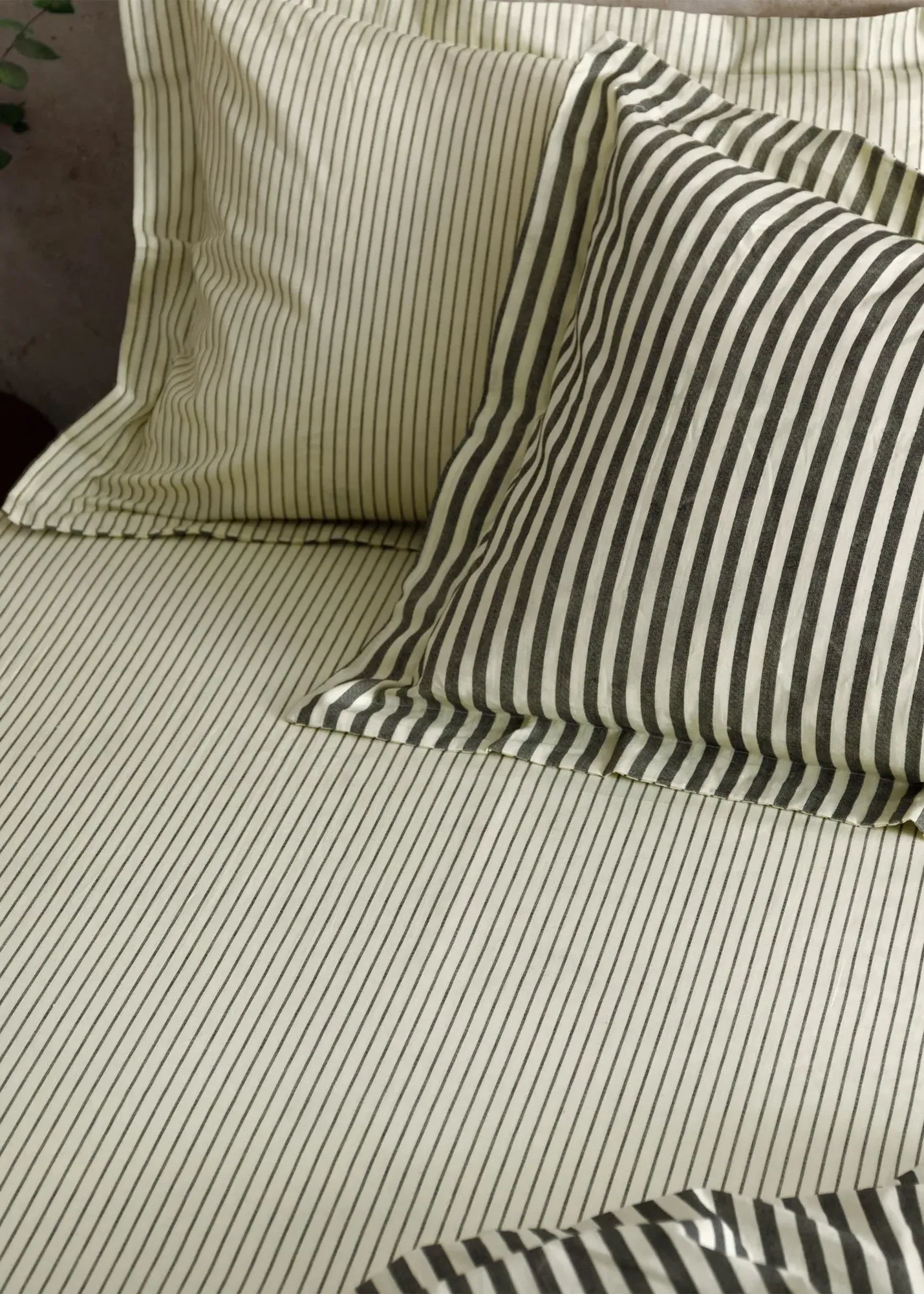 Hebden Melange Stripe Single Fitted Sheet - White, Cotton product