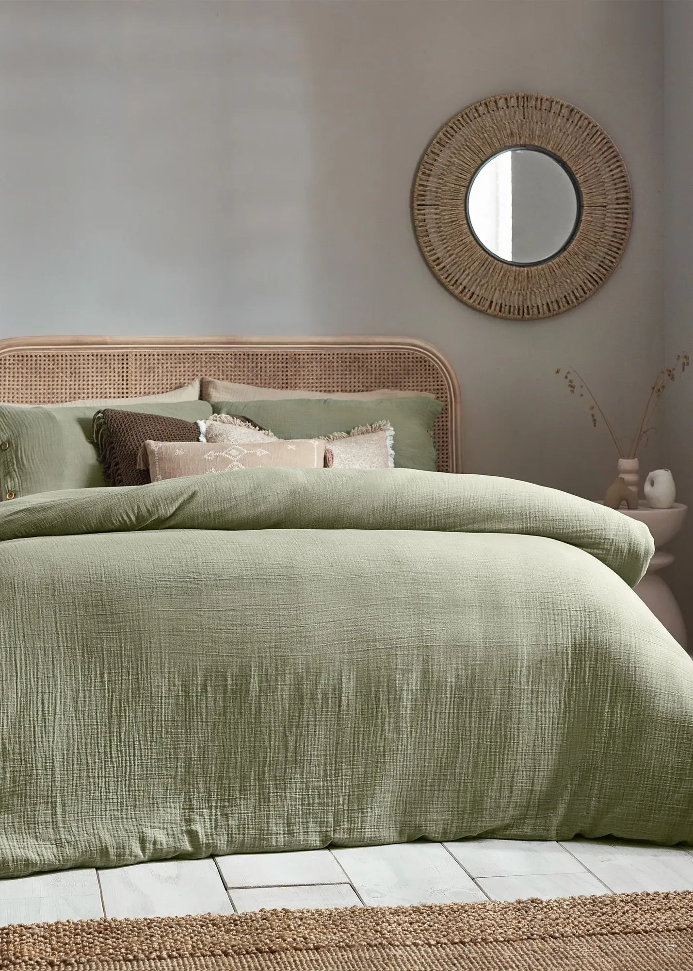Lark Single Duvet Cover Set - Eucalyptus Green, Muslin Cotton product