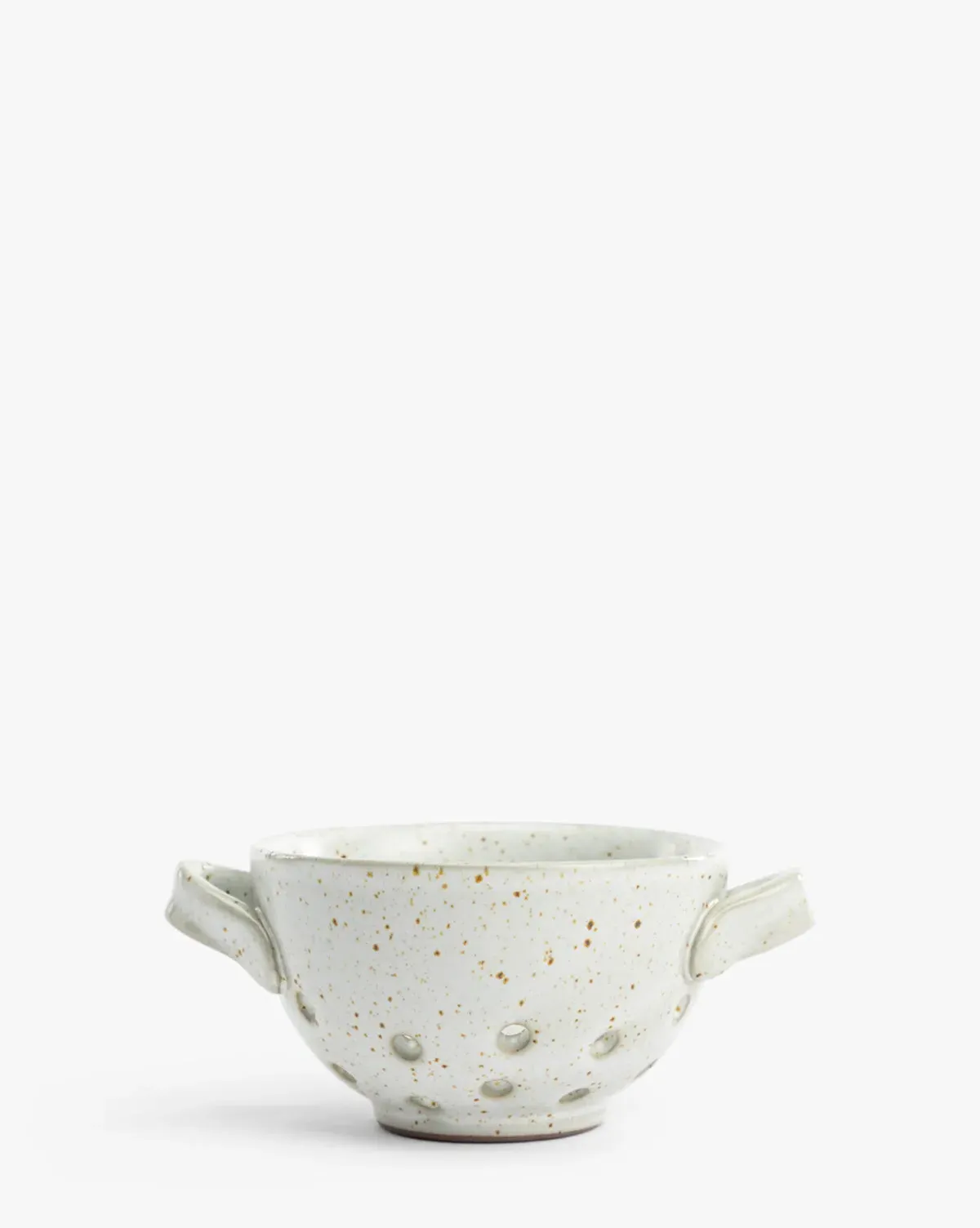 Handled Berry Bowl - Cream, Stoneware product