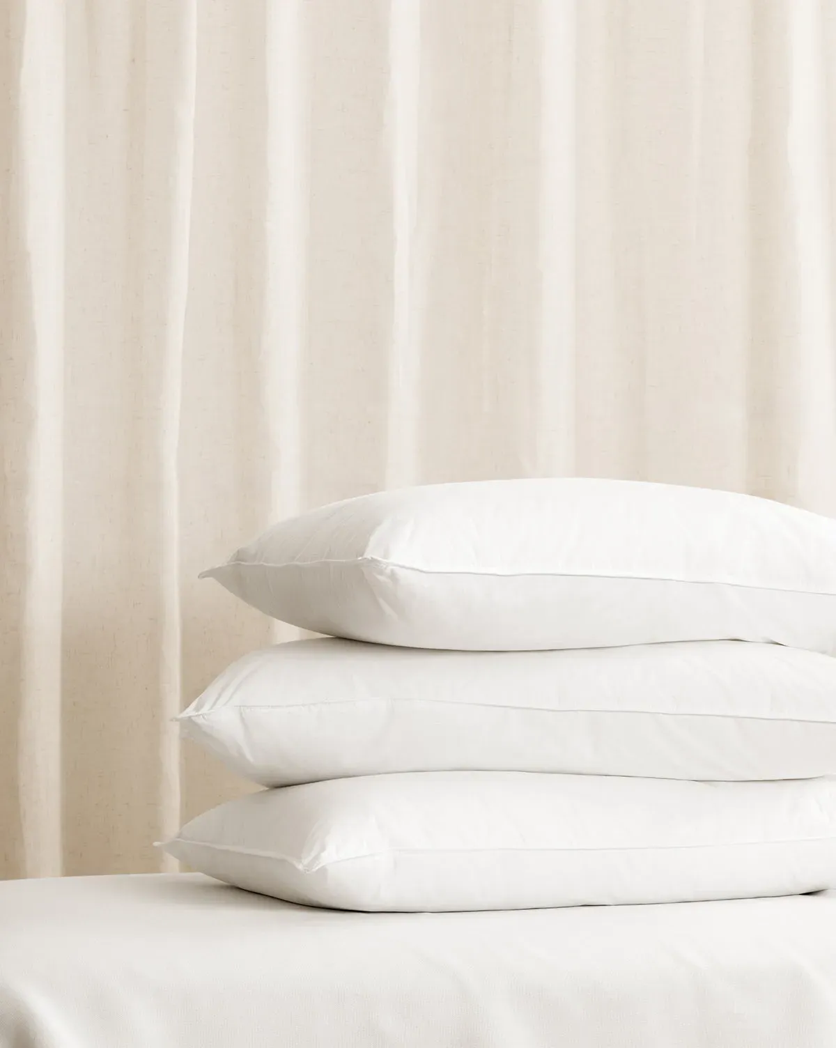 PrimaSera Standard Bed Pillow - Down Alternative, Cotton product