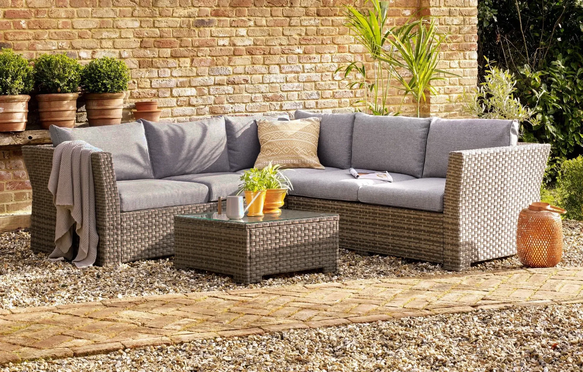 Chesterton 5-Seater L-Shaped Corner Garden Sofa Set - Grey, Polyrattan product